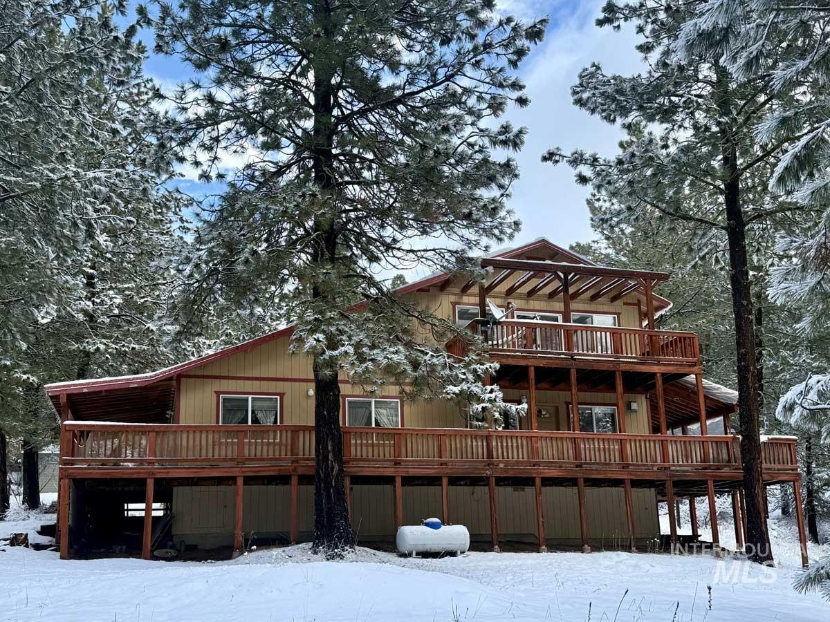 1222 Crown Point Parkway, Cascade, Idaho 83611-9999, 3 Bedrooms, 3 Bathrooms, Residential For Sale, Price $771,000, 98971278