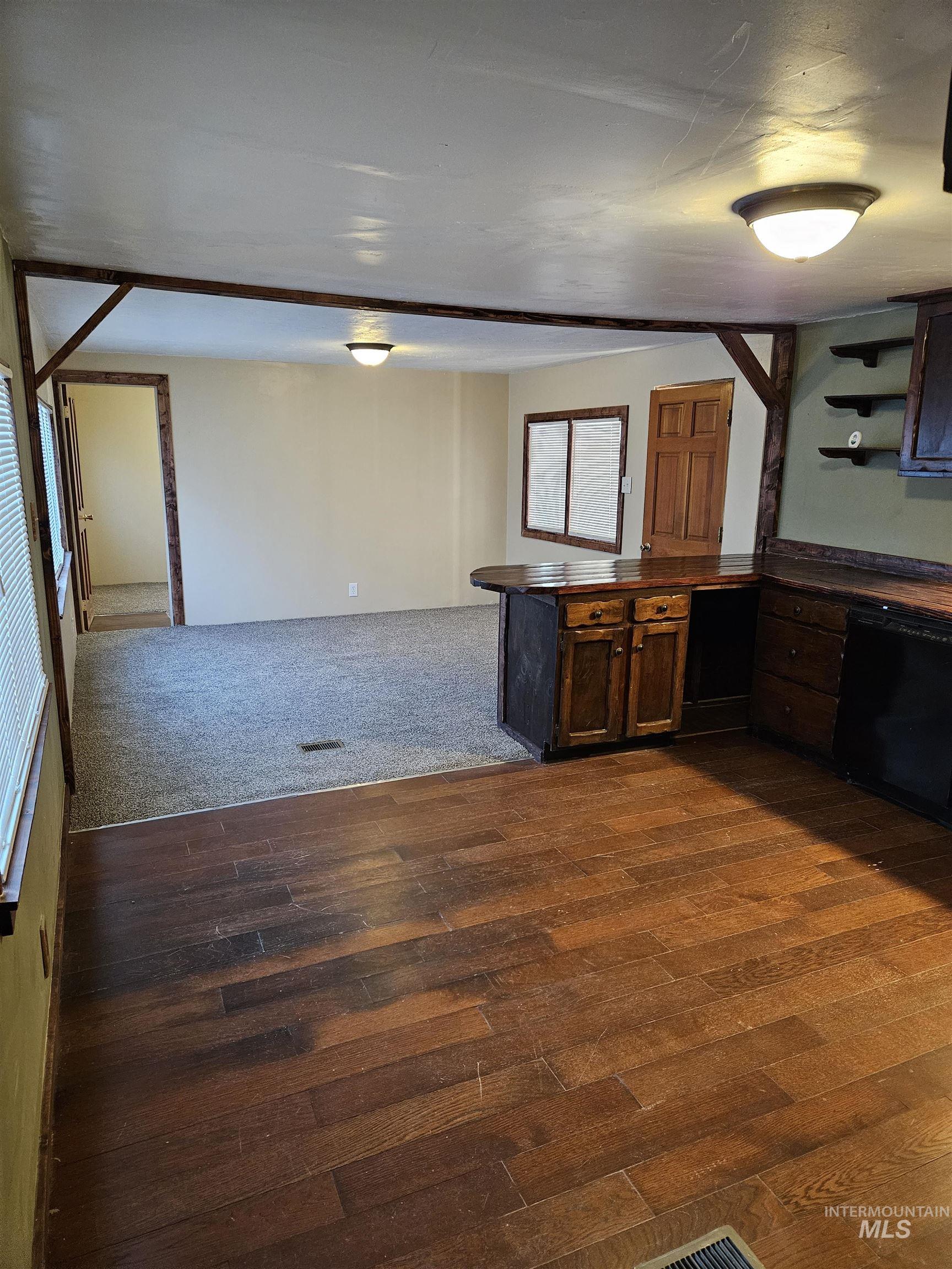 715 Center St #12, Kimberly, Idaho 83341, 3 Bedrooms, 1.5 Bathrooms, Residential For Sale, Price $65,000,MLS 98971280