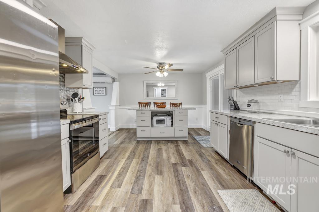 1785 River Rd, Buhl, Idaho 83316, 4 Bedrooms, 3 Bathrooms, Residential For Sale, Price $1,050,000,MLS 98971284