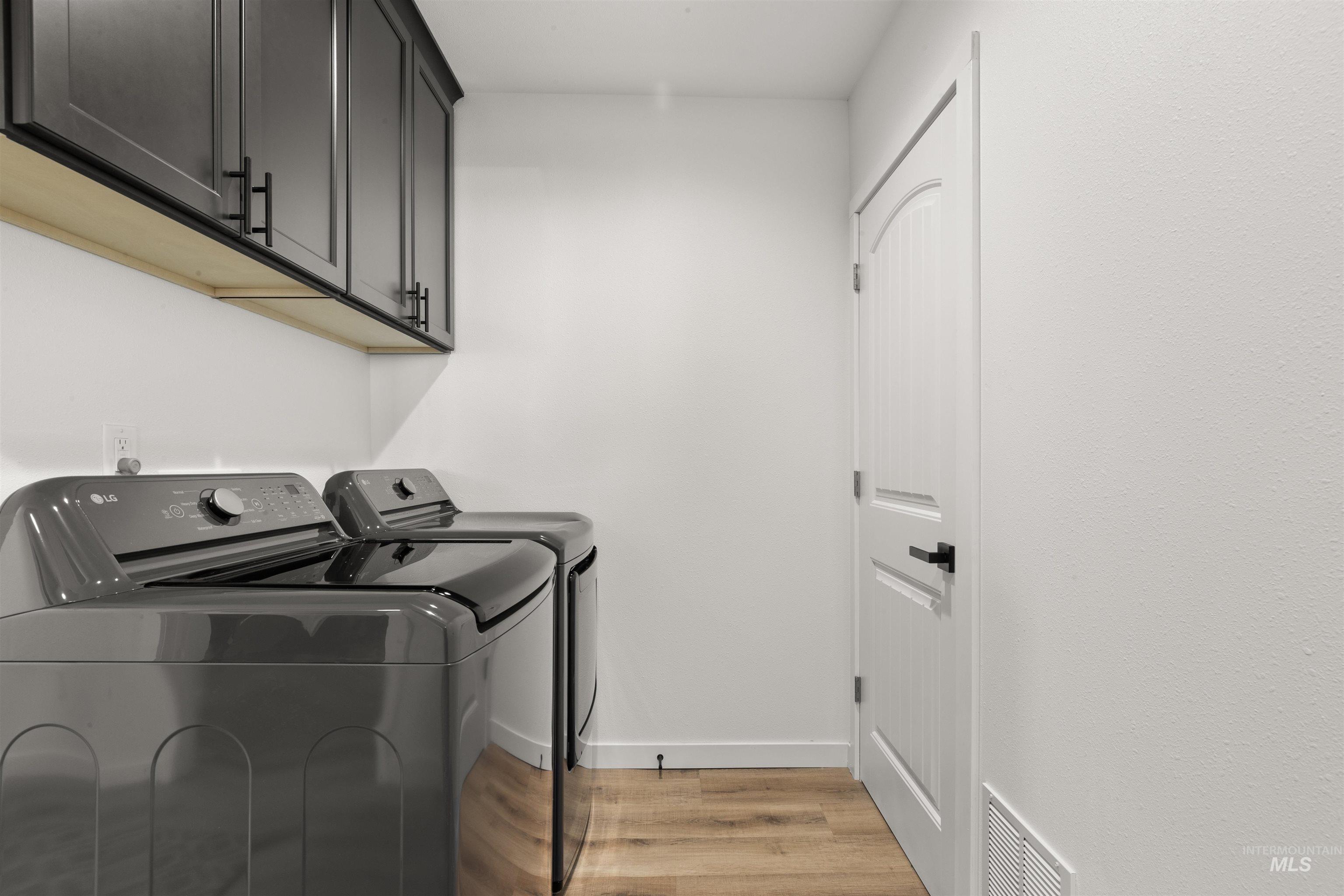 724 13th Ave, Lewiston, Idaho 83501, 3 Bedrooms, 2 Bathrooms, Residential For Sale, Price $375,000,MLS 98971286