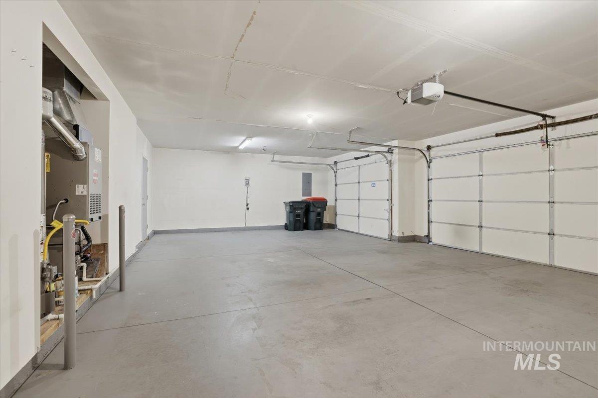 4242 W Niemann Dr, Meridian, Idaho 83646, 4 Bedrooms, 2 Bathrooms, Residential For Sale, Price $495,000,MLS 98971287