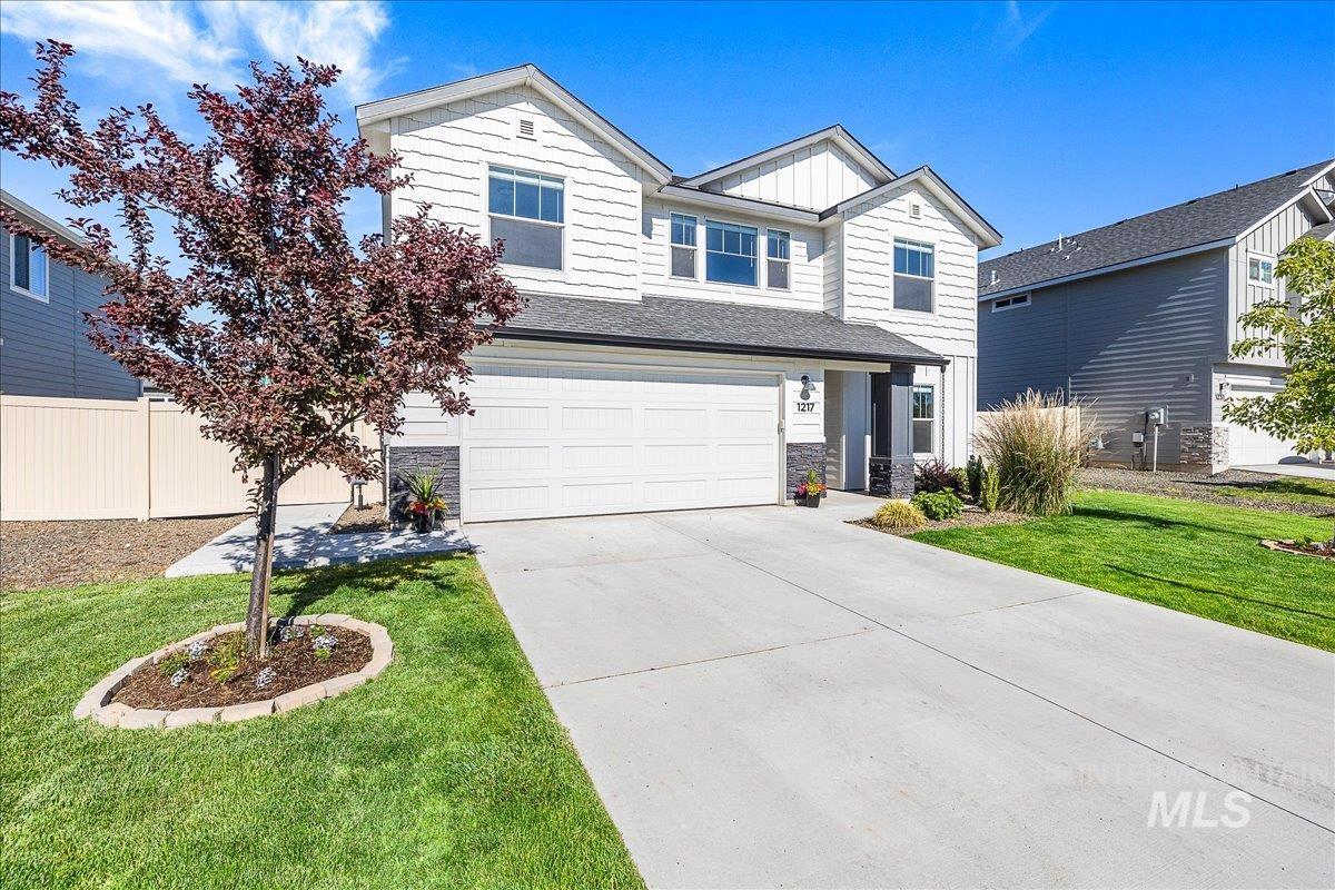 1217 N Bowknot Lake Ave, Star, Idaho 83669, 4 Bedrooms, 2.5 Bathrooms, Residential For Sale, Price $529,900, 98971294