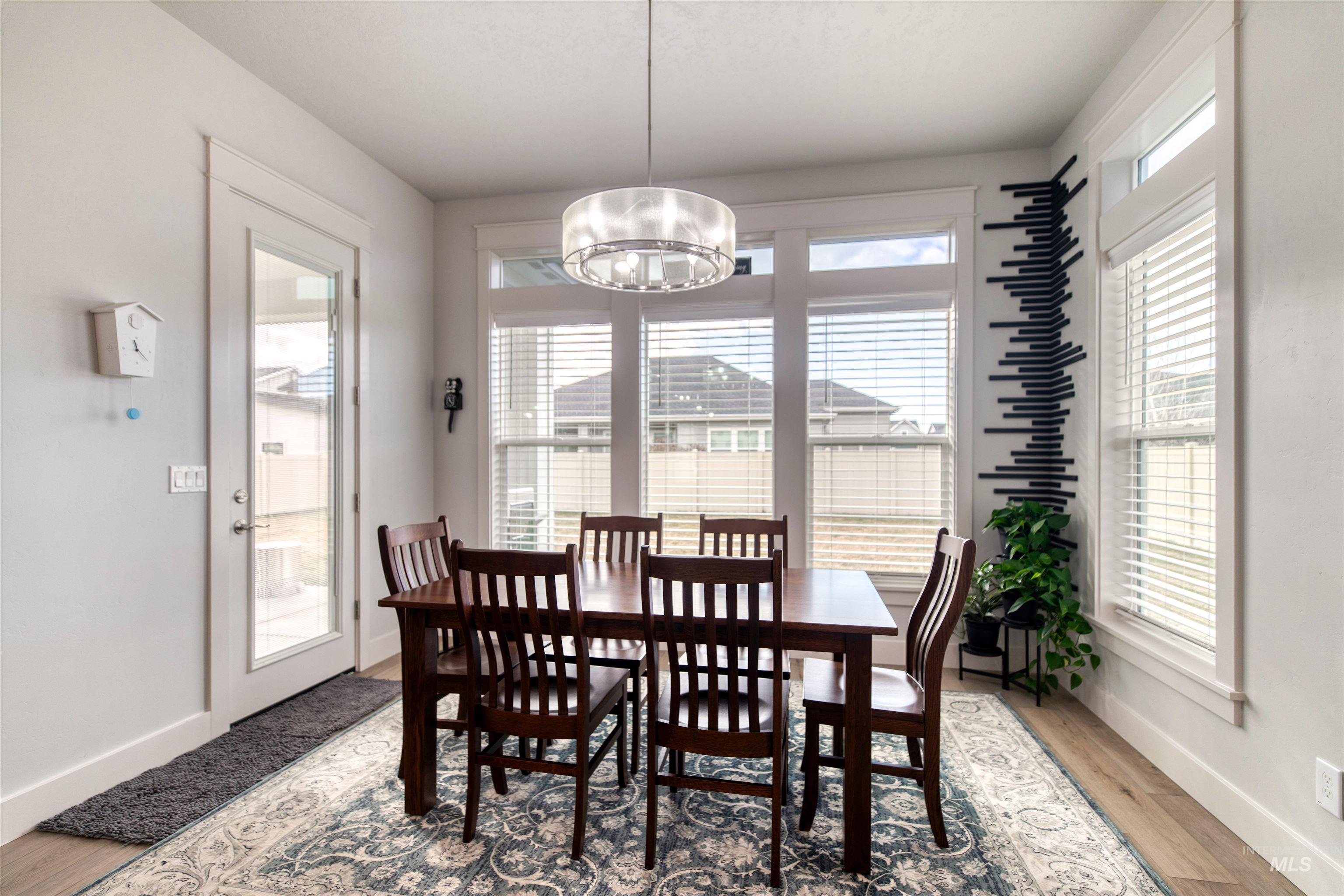 795 E Rio Chico Drive, Kuna, Idaho 83634, 4 Bedrooms, 2.5 Bathrooms, Residential For Sale, Price $649,900,MLS 98971295