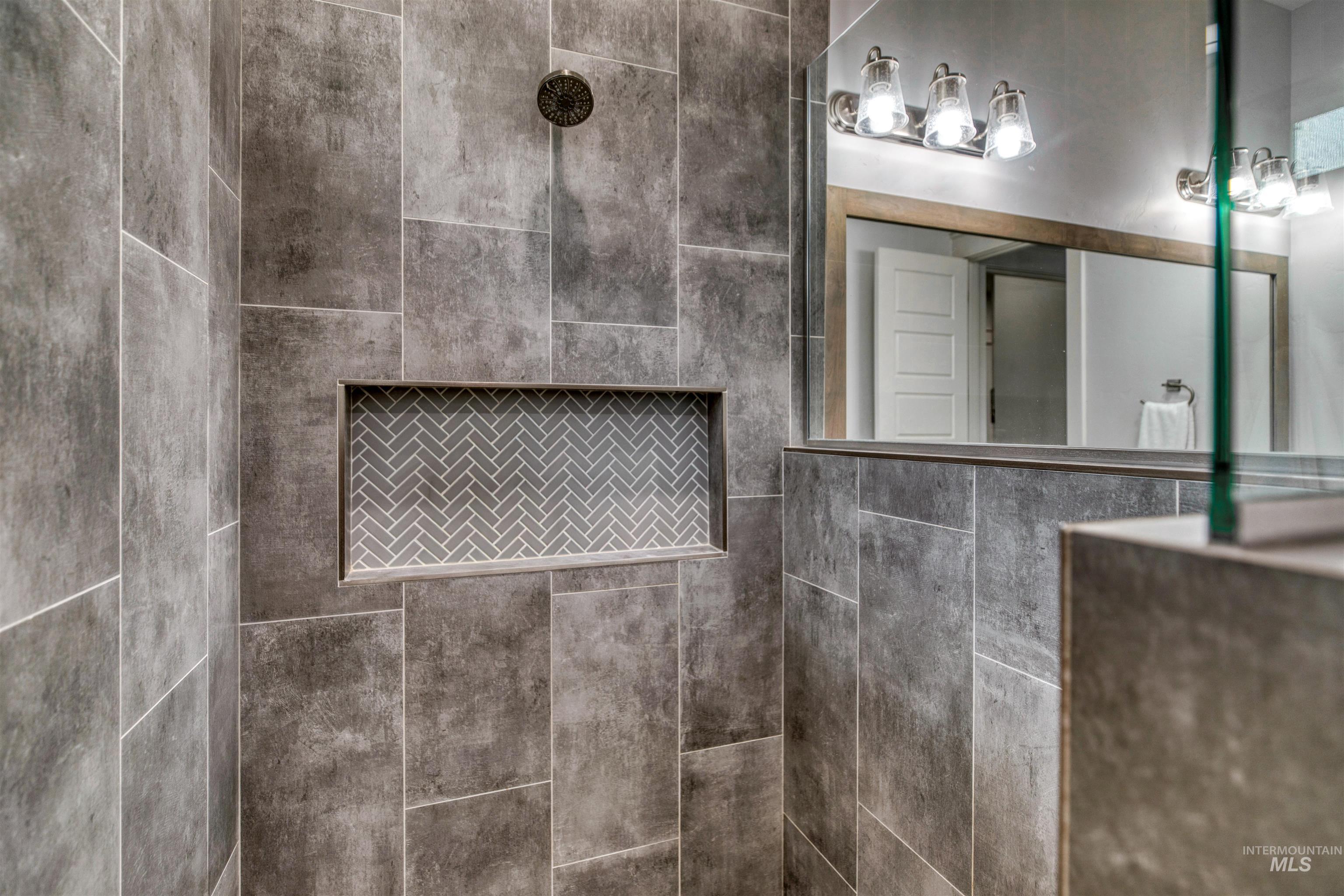 795 E Rio Chico Drive, Kuna, Idaho 83634, 4 Bedrooms, 2.5 Bathrooms, Residential For Sale, Price $649,900,MLS 98971295