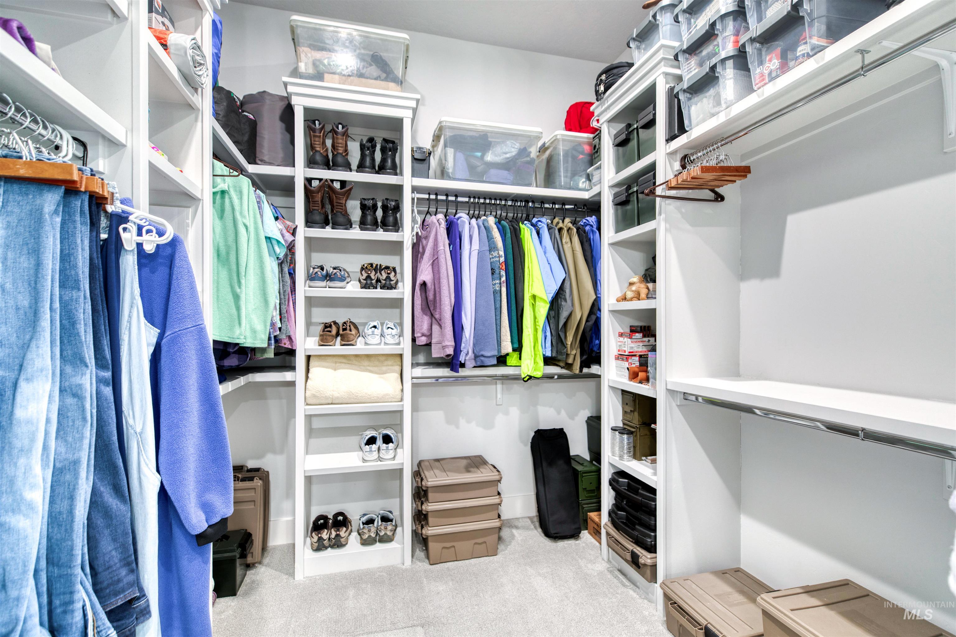 795 E Rio Chico Drive, Kuna, Idaho 83634, 4 Bedrooms, 2.5 Bathrooms, Residential For Sale, Price $649,900,MLS 98971295