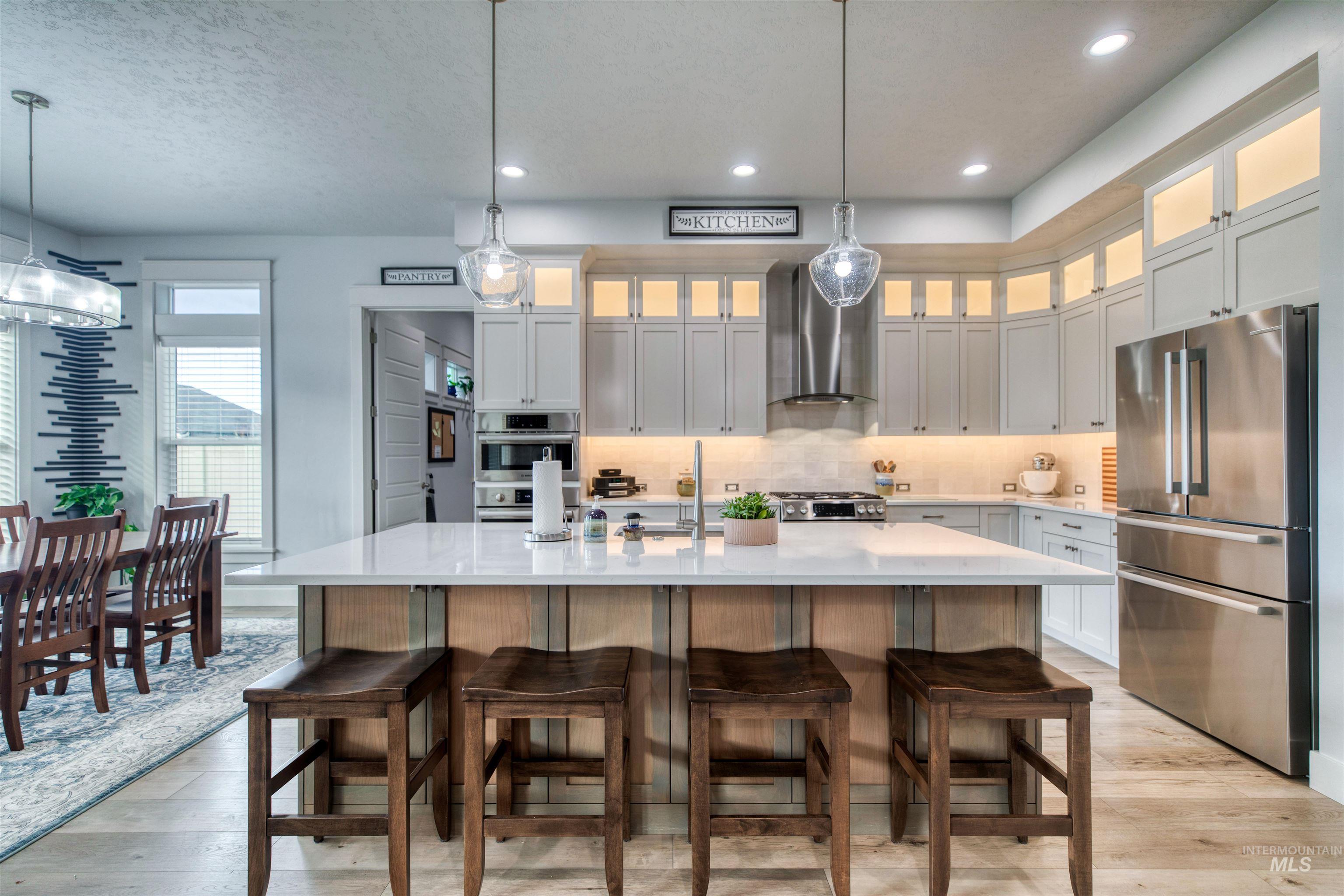 795 E Rio Chico Drive, Kuna, Idaho 83634, 4 Bedrooms, 2.5 Bathrooms, Residential For Sale, Price $649,900,MLS 98971295