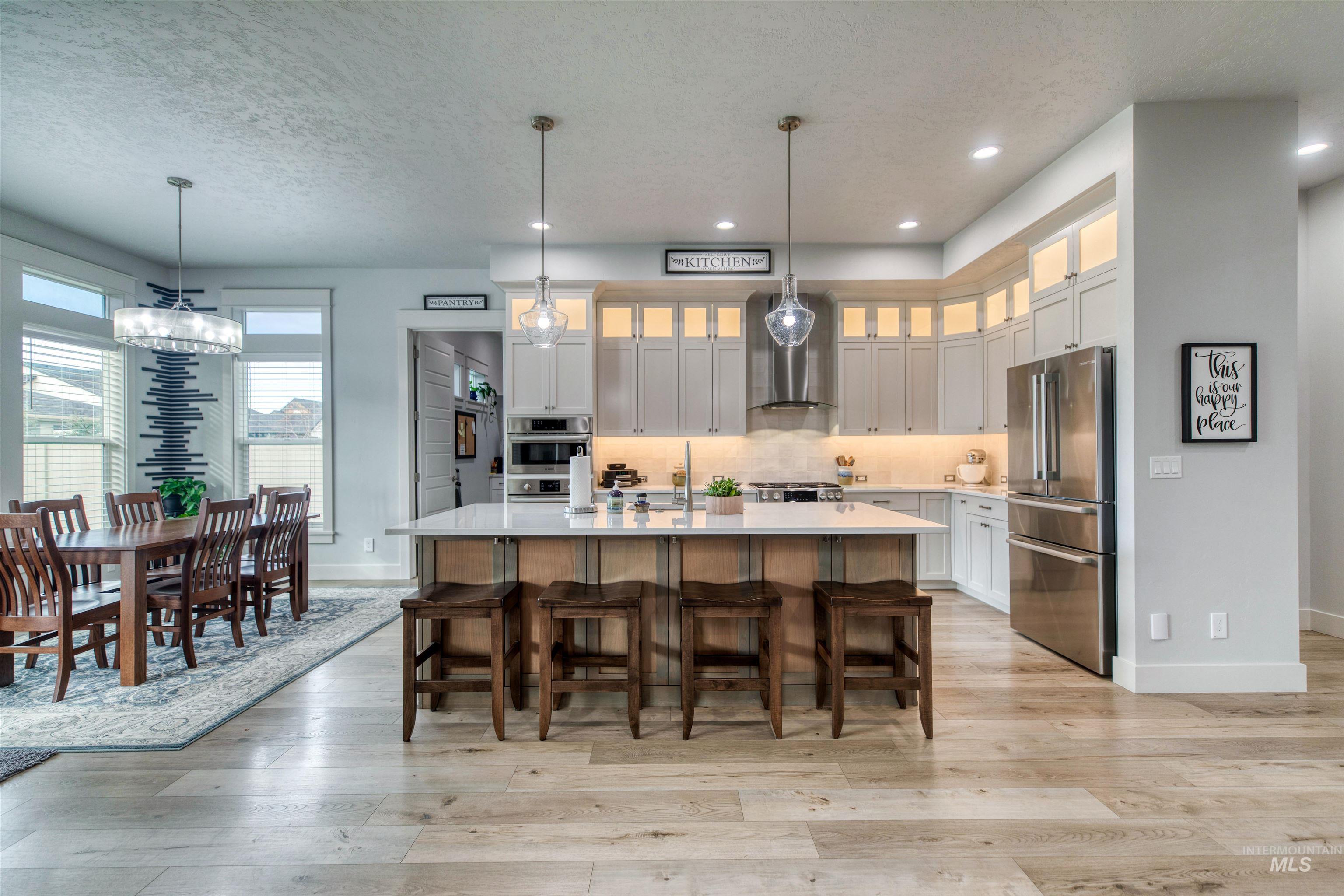 795 E Rio Chico Drive, Kuna, Idaho 83634, 4 Bedrooms, 2.5 Bathrooms, Residential For Sale, Price $649,900,MLS 98971295