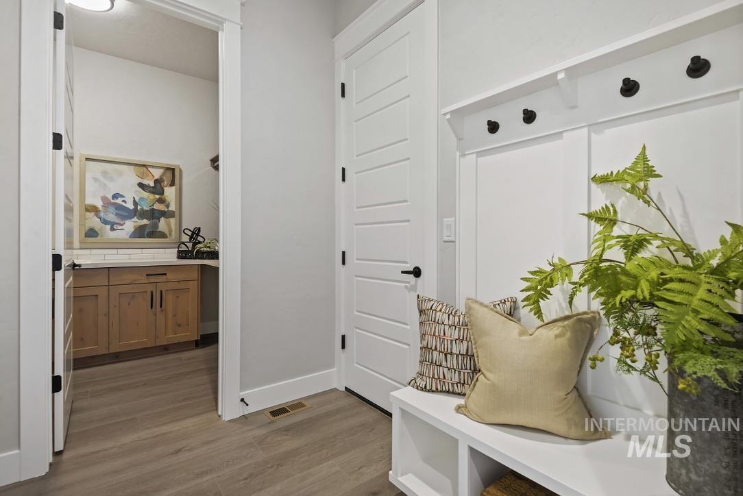 6282 W Evita St., Eagle, Idaho 83616, 4 Bedrooms, 3.5 Bathrooms, Residential For Sale, Price $1,239,500,MLS 98971297