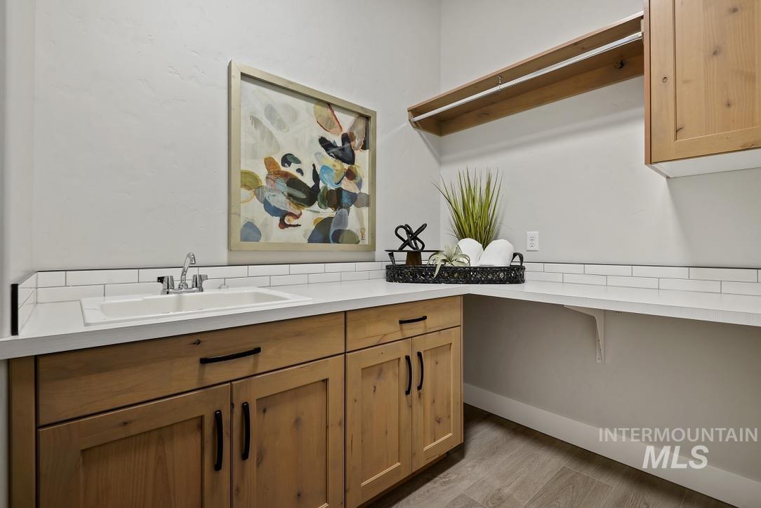 6282 W Evita St., Eagle, Idaho 83616, 4 Bedrooms, 3.5 Bathrooms, Residential For Sale, Price $1,239,500,MLS 98971297