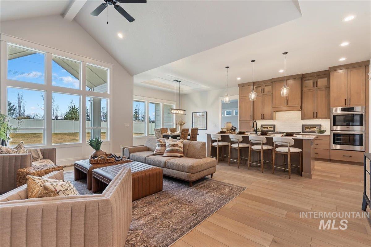 6282 W Evita St., Eagle, Idaho 83616, 4 Bedrooms, 3.5 Bathrooms, Residential For Sale, Price $1,199,500,MLS 98971297