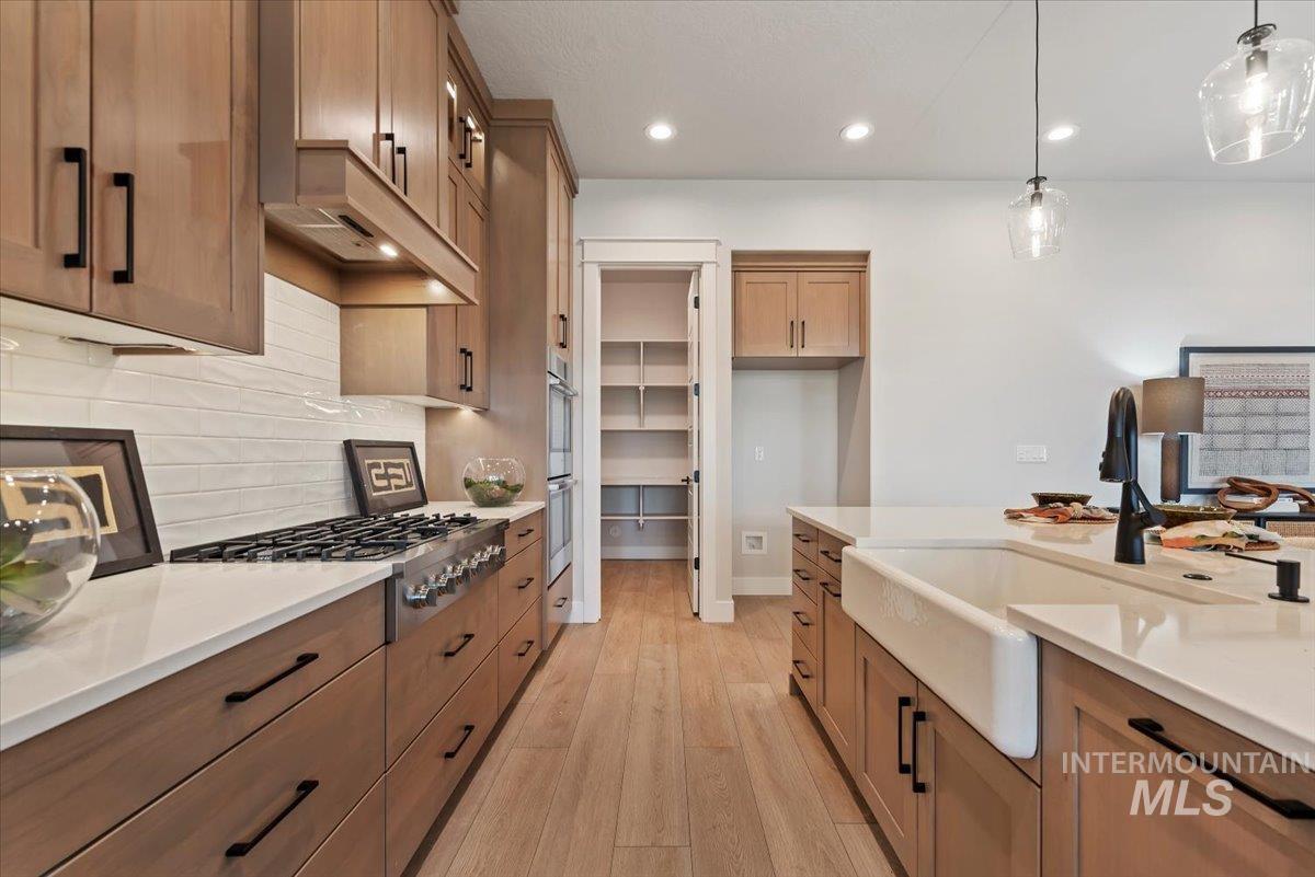 6282 W Evita St., Eagle, Idaho 83616, 4 Bedrooms, 3.5 Bathrooms, Residential For Sale, Price $1,199,500,MLS 98971297