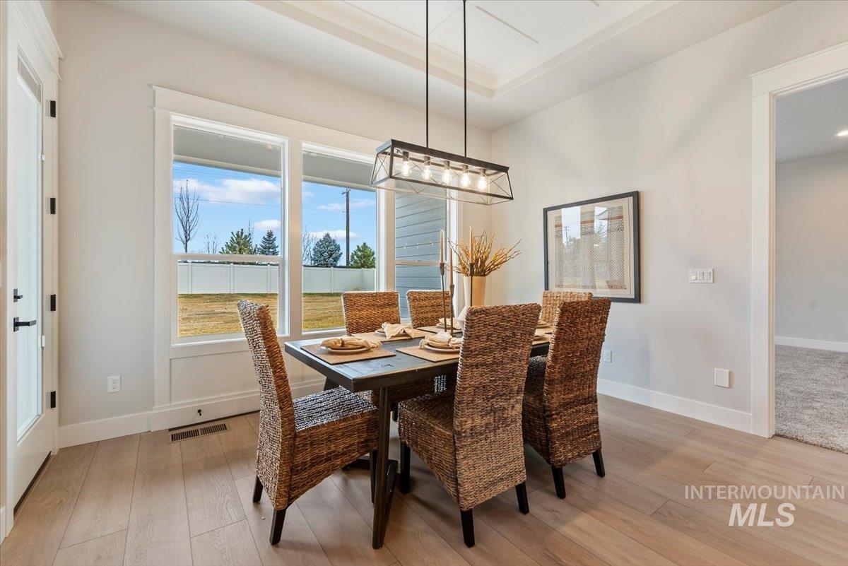 6282 W Evita St., Eagle, Idaho 83616, 4 Bedrooms, 3.5 Bathrooms, Residential For Sale, Price $1,199,500,MLS 98971297