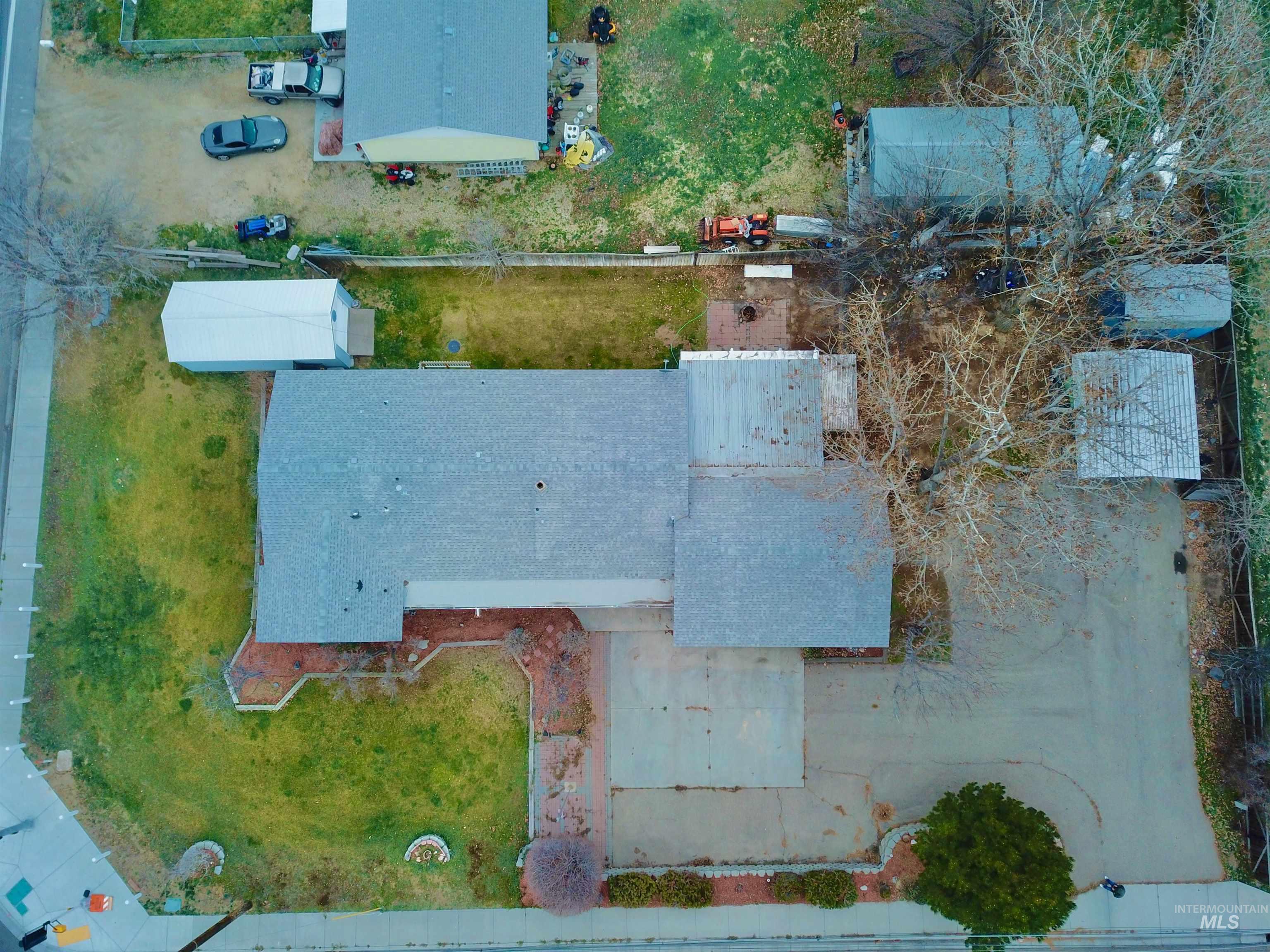 1212 E Ustick Rd, Caldwell, Idaho 83607, 6 Bedrooms, 3 Bathrooms, Residential For Sale, Price $459,900,MLS 98971299