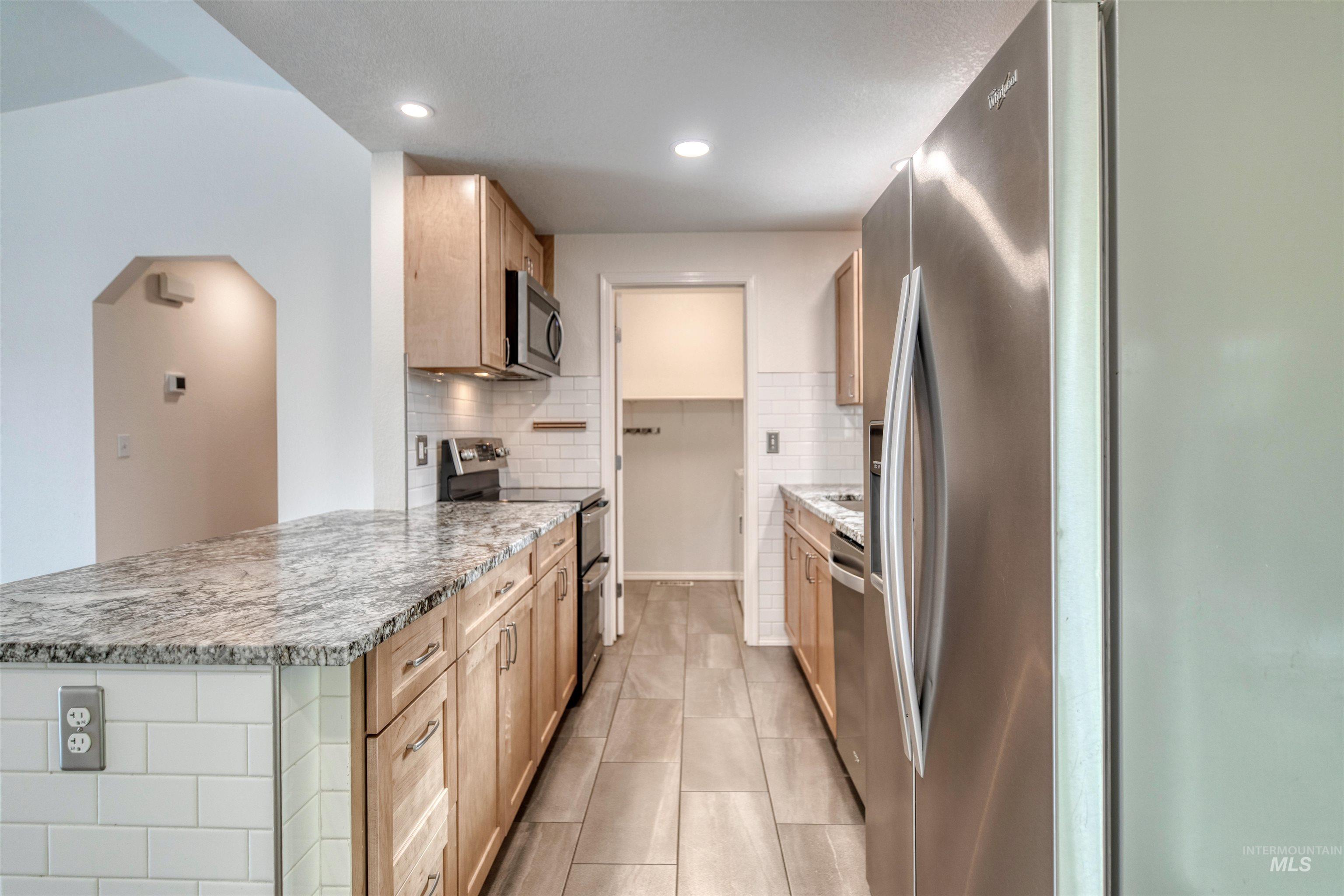 7159 W Gillis Dr, Boise, Idaho 83714, 3 Bedrooms, 1 Bathroom, Residential For Sale, Price $399,900,MLS 98971300