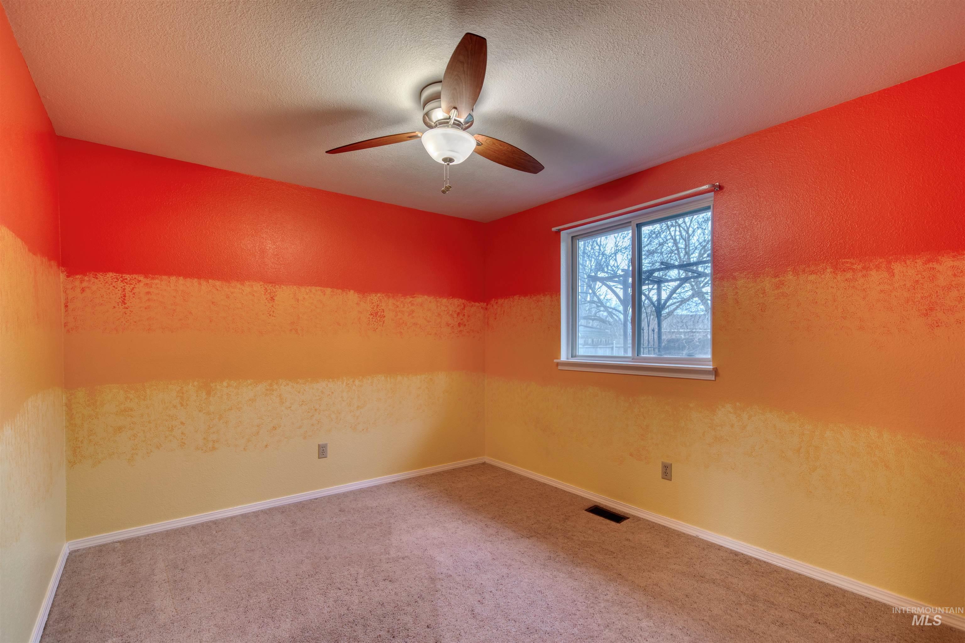 7159 W Gillis Dr, Boise, Idaho 83714, 3 Bedrooms, 1 Bathroom, Residential For Sale, Price $399,900,MLS 98971300