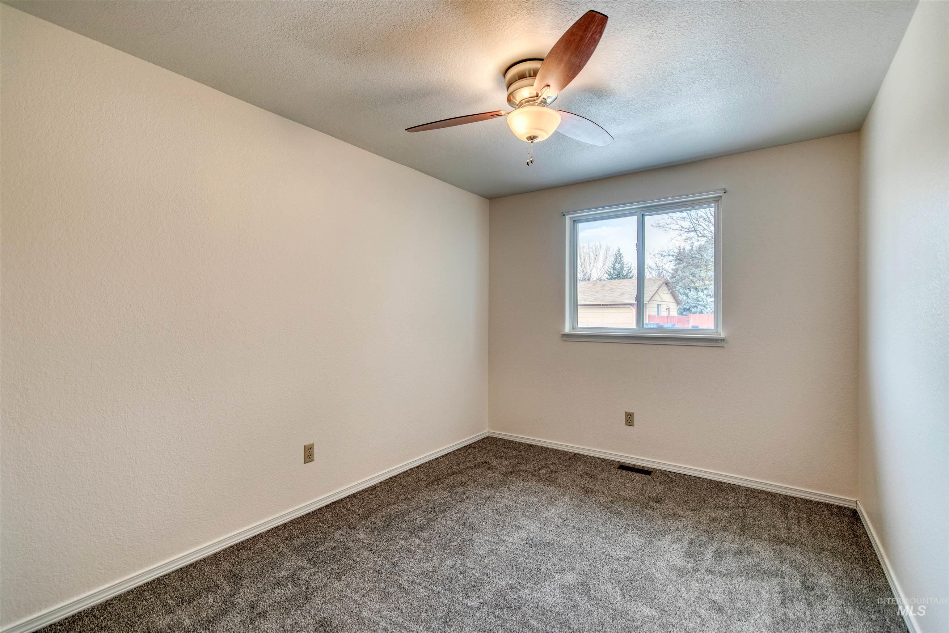 7159 W Gillis Dr, Boise, Idaho 83714, 3 Bedrooms, 1 Bathroom, Residential For Sale, Price $399,900,MLS 98971300