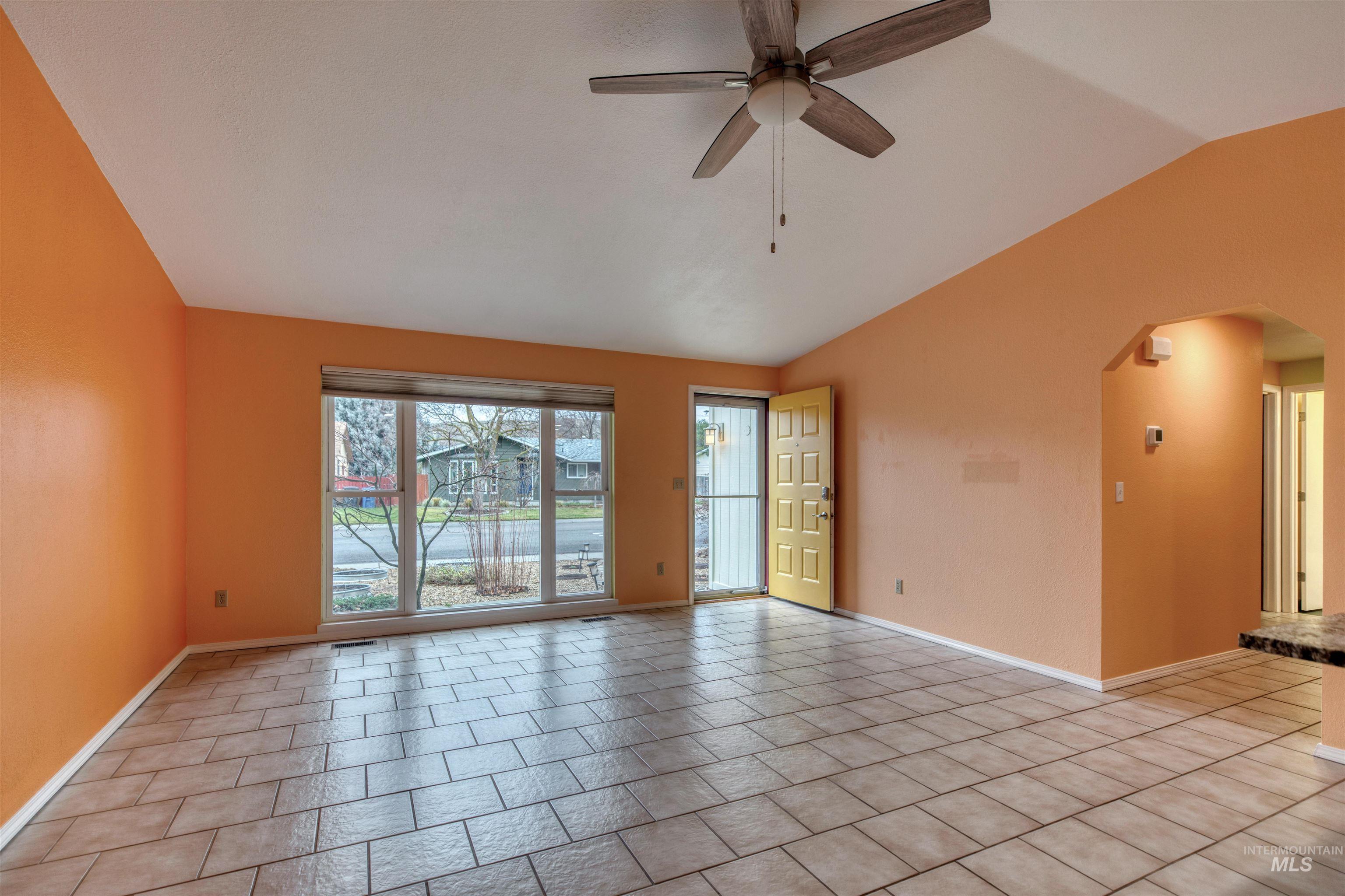 7159 W Gillis Dr, Boise, Idaho 83714, 3 Bedrooms, 1 Bathroom, Residential For Sale, Price $399,900,MLS 98971300