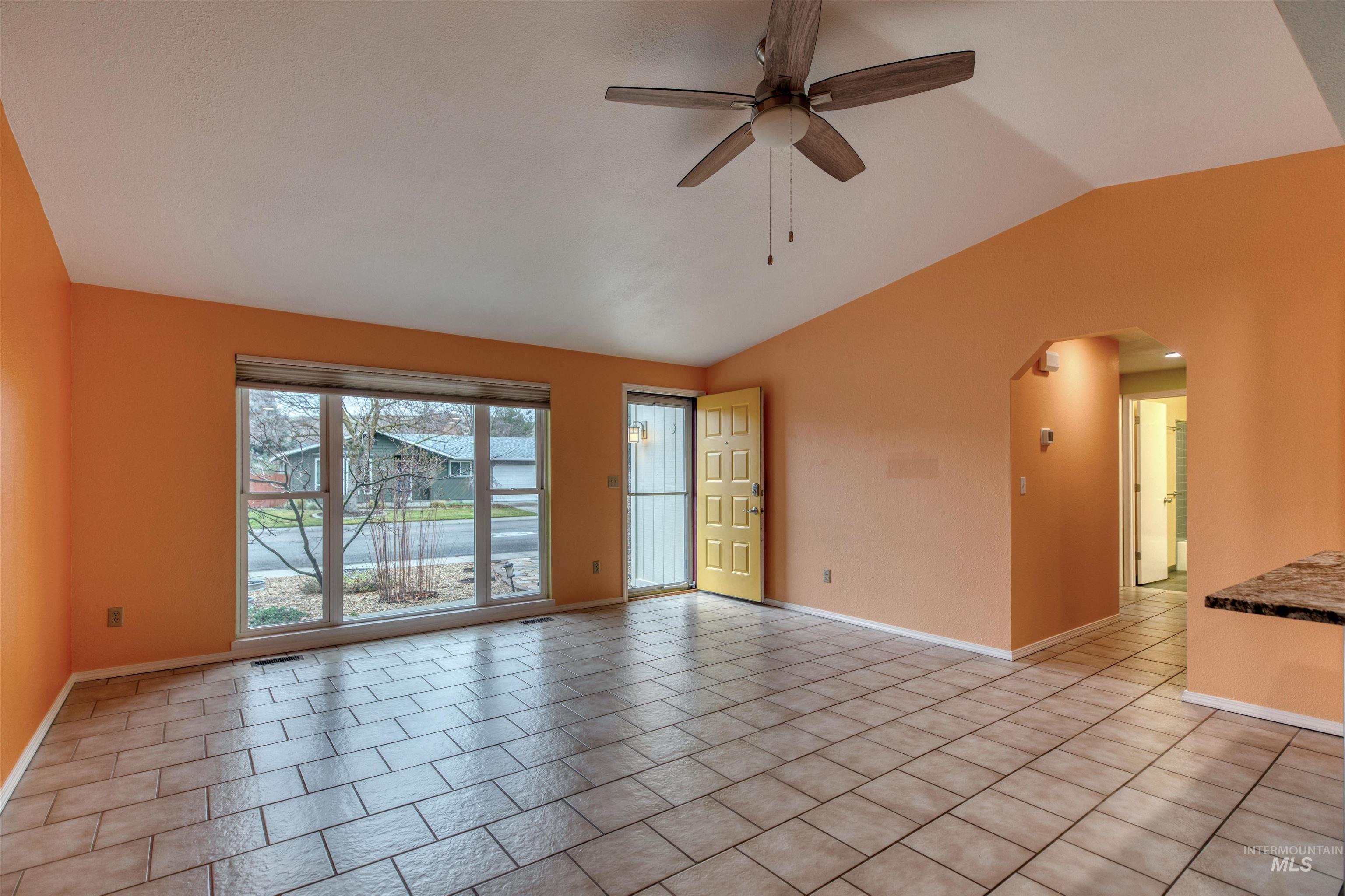 7159 W Gillis Dr, Boise, Idaho 83714, 3 Bedrooms, 1 Bathroom, Residential For Sale, Price $399,900,MLS 98971300