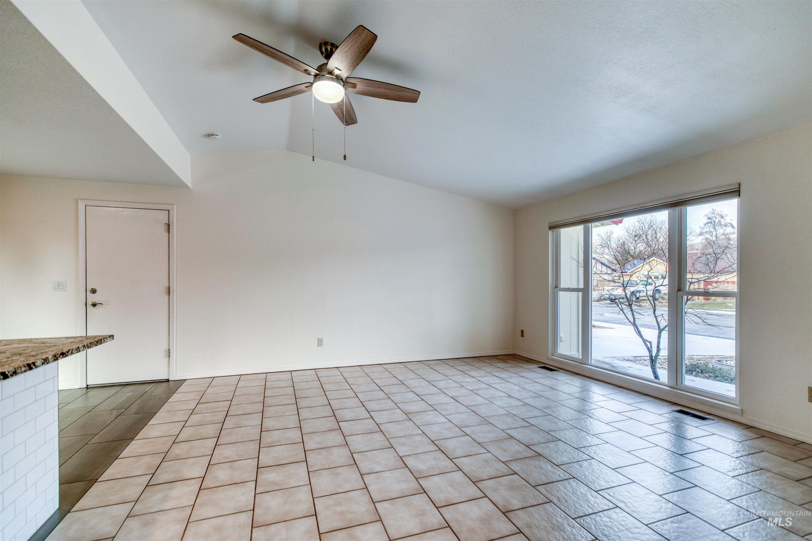 7159 W Gillis Dr, Boise, Idaho 83714, 3 Bedrooms, 1 Bathroom, Residential For Sale, Price $399,900,MLS 98971300