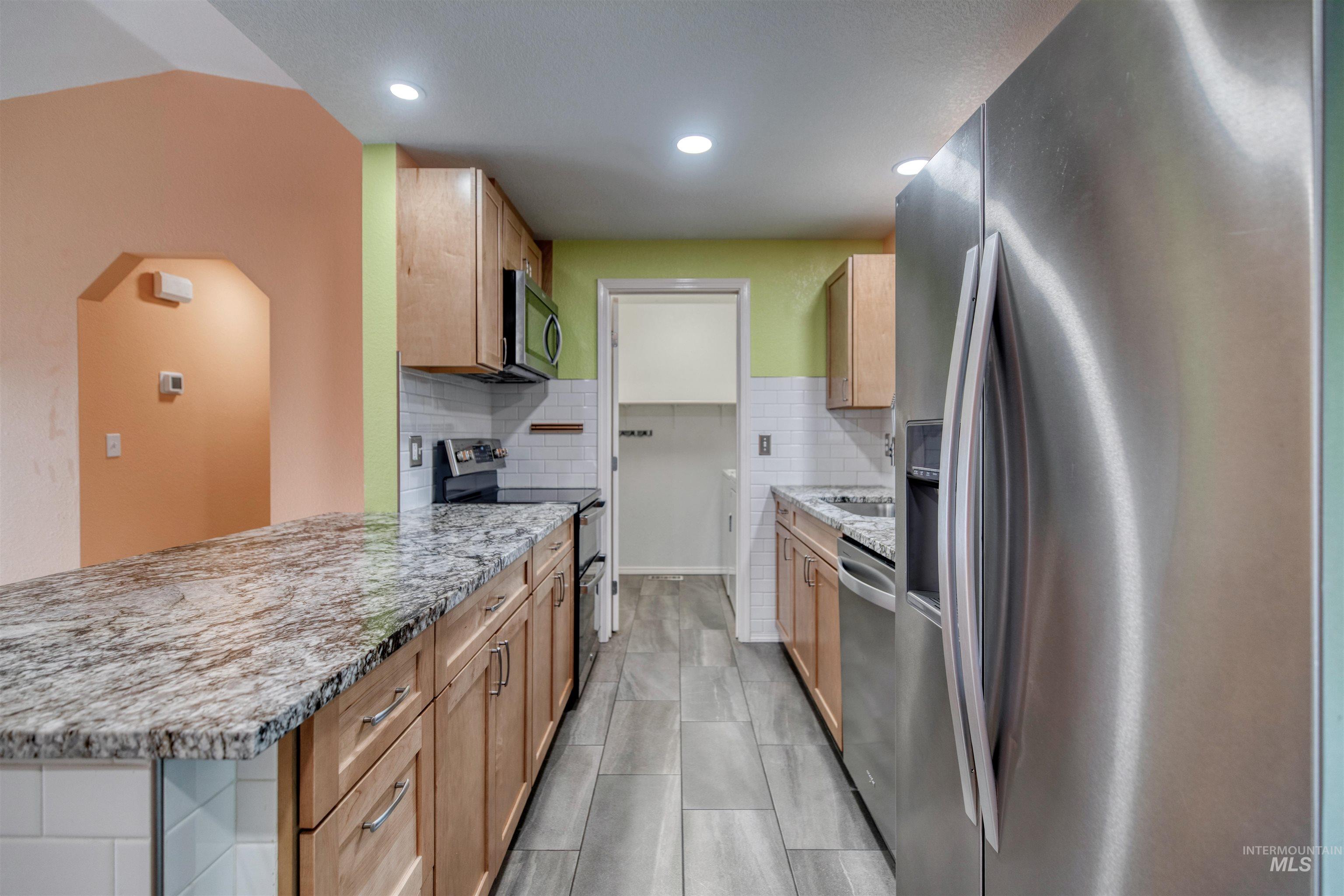 7159 W Gillis Dr, Boise, Idaho 83714, 3 Bedrooms, 1 Bathroom, Residential For Sale, Price $399,900,MLS 98971300