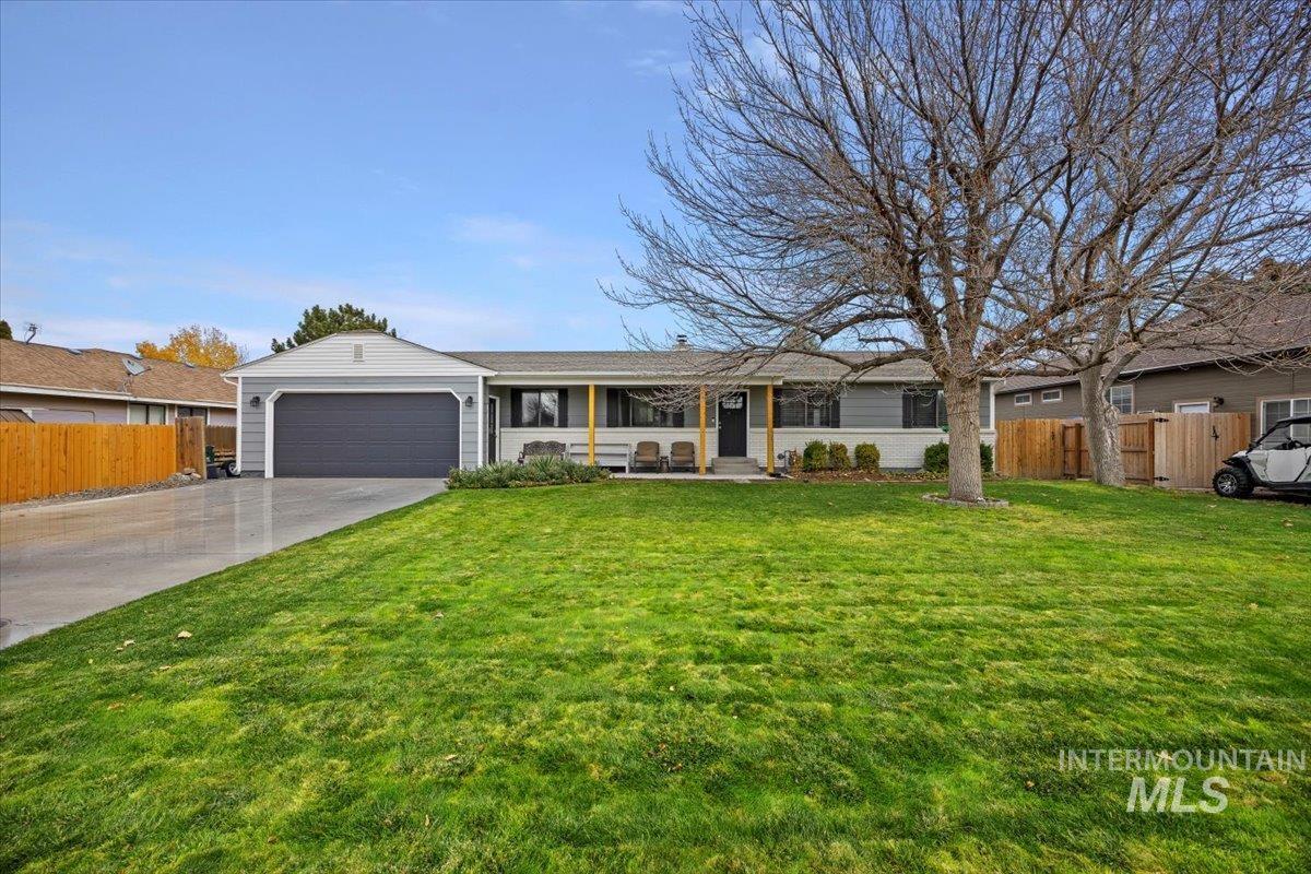 466 Carriage Ln, Twin Falls, Idaho 83301, 5 Bedrooms, 3 Bathrooms, Residential For Sale, Price $567,000,MLS 98971302