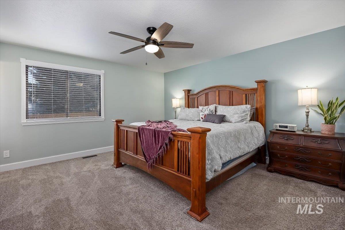 466 Carriage Ln, Twin Falls, Idaho 83301, 5 Bedrooms, 3 Bathrooms, Residential For Sale, Price $567,000,MLS 98971302