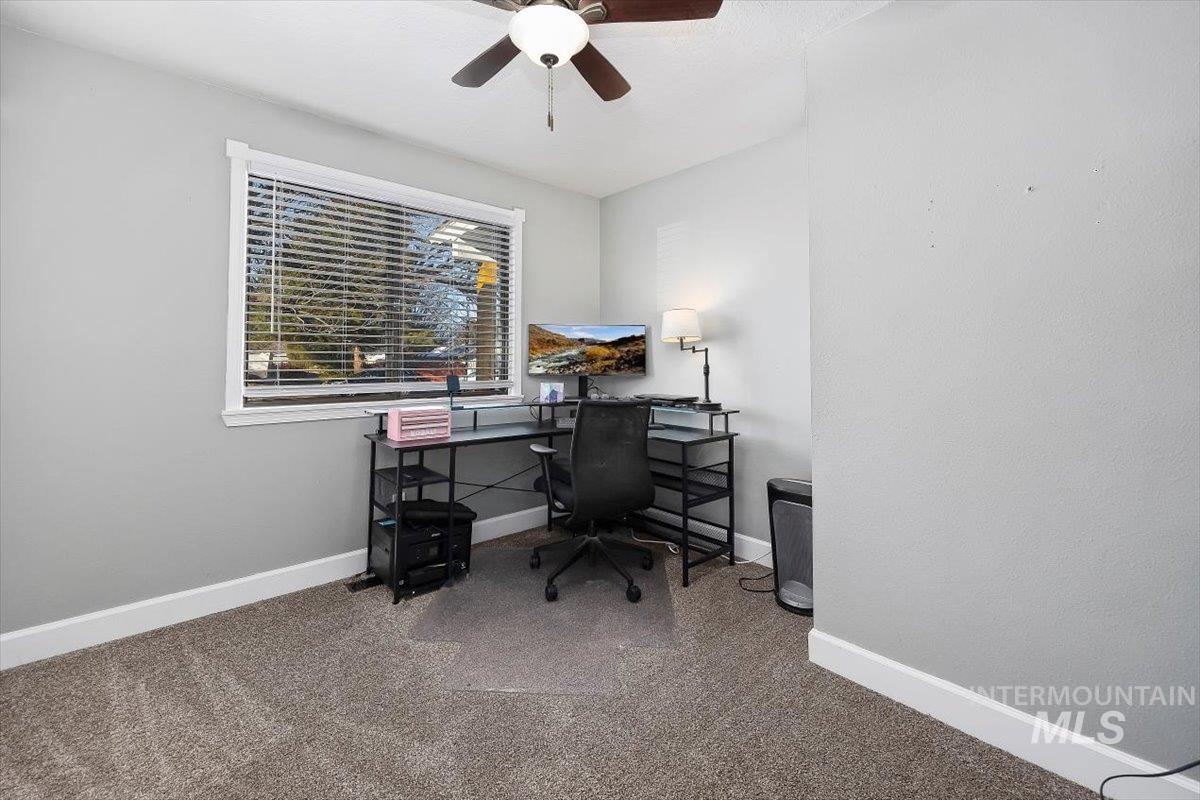 466 Carriage Ln, Twin Falls, Idaho 83301, 5 Bedrooms, 3 Bathrooms, Residential For Sale, Price $567,000,MLS 98971302