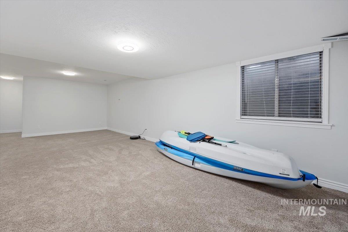 466 Carriage Ln, Twin Falls, Idaho 83301, 5 Bedrooms, 3 Bathrooms, Residential For Sale, Price $567,000,MLS 98971302