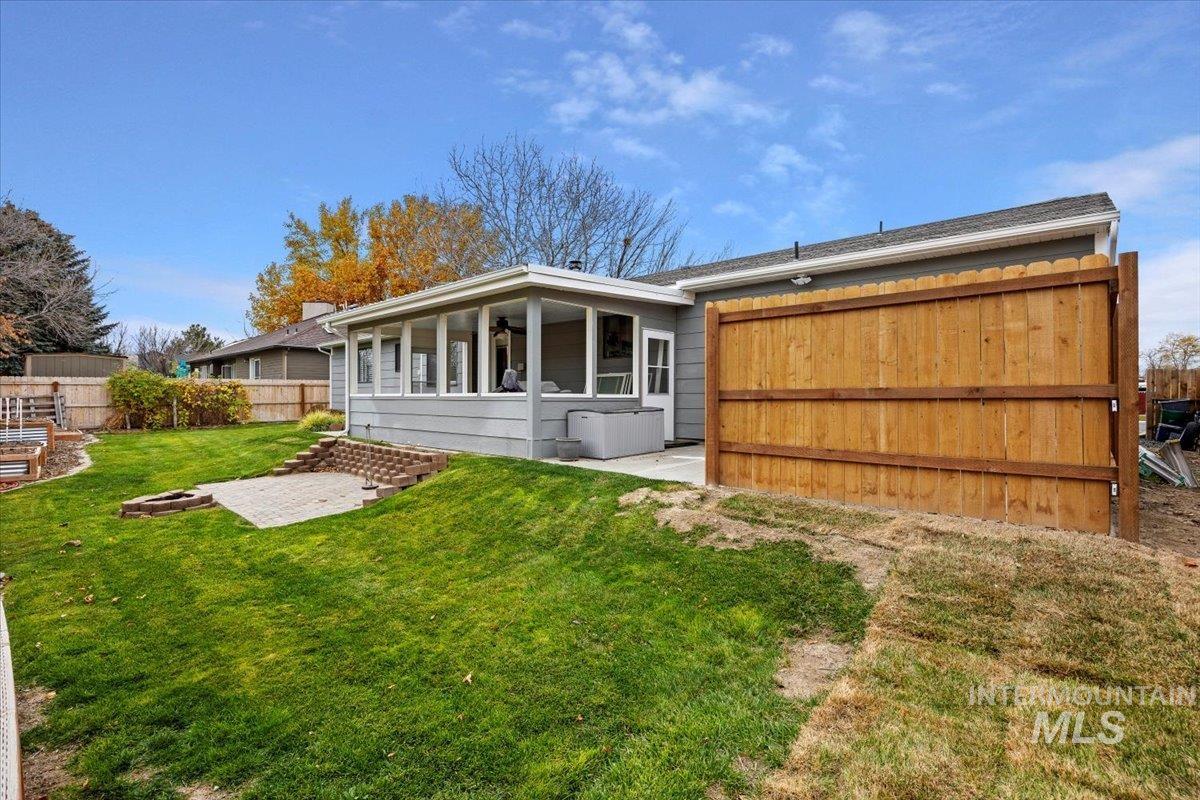 466 Carriage Ln, Twin Falls, Idaho 83301, 5 Bedrooms, 3 Bathrooms, Residential For Sale, Price $567,000,MLS 98971302