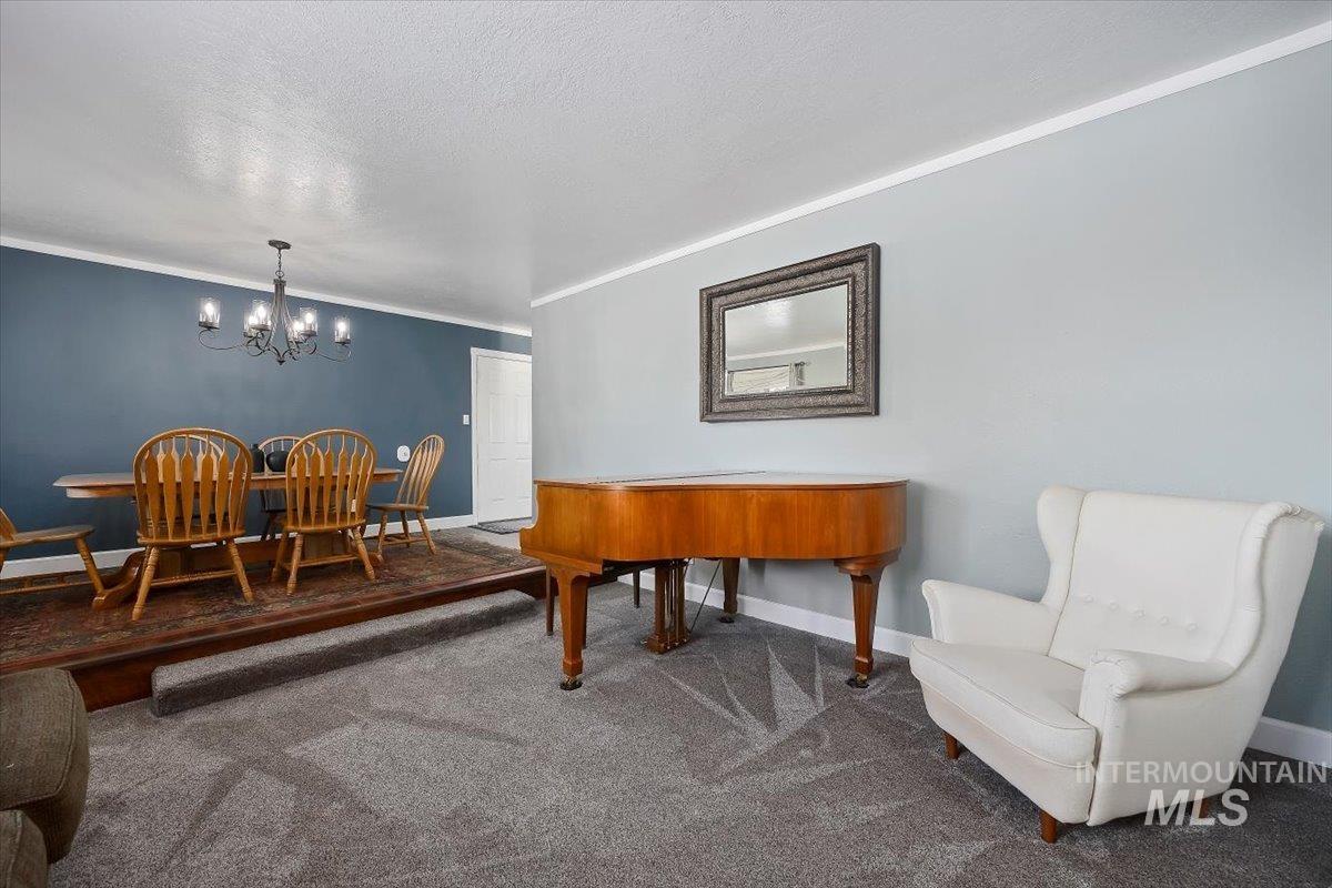 466 Carriage Ln, Twin Falls, Idaho 83301, 5 Bedrooms, 3 Bathrooms, Residential For Sale, Price $567,000,MLS 98971302