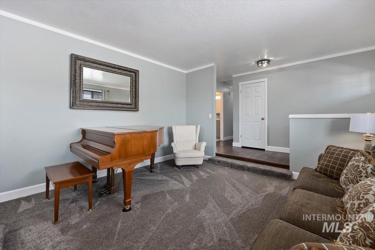 466 Carriage Ln, Twin Falls, Idaho 83301, 5 Bedrooms, 3 Bathrooms, Residential For Sale, Price $567,000,MLS 98971302