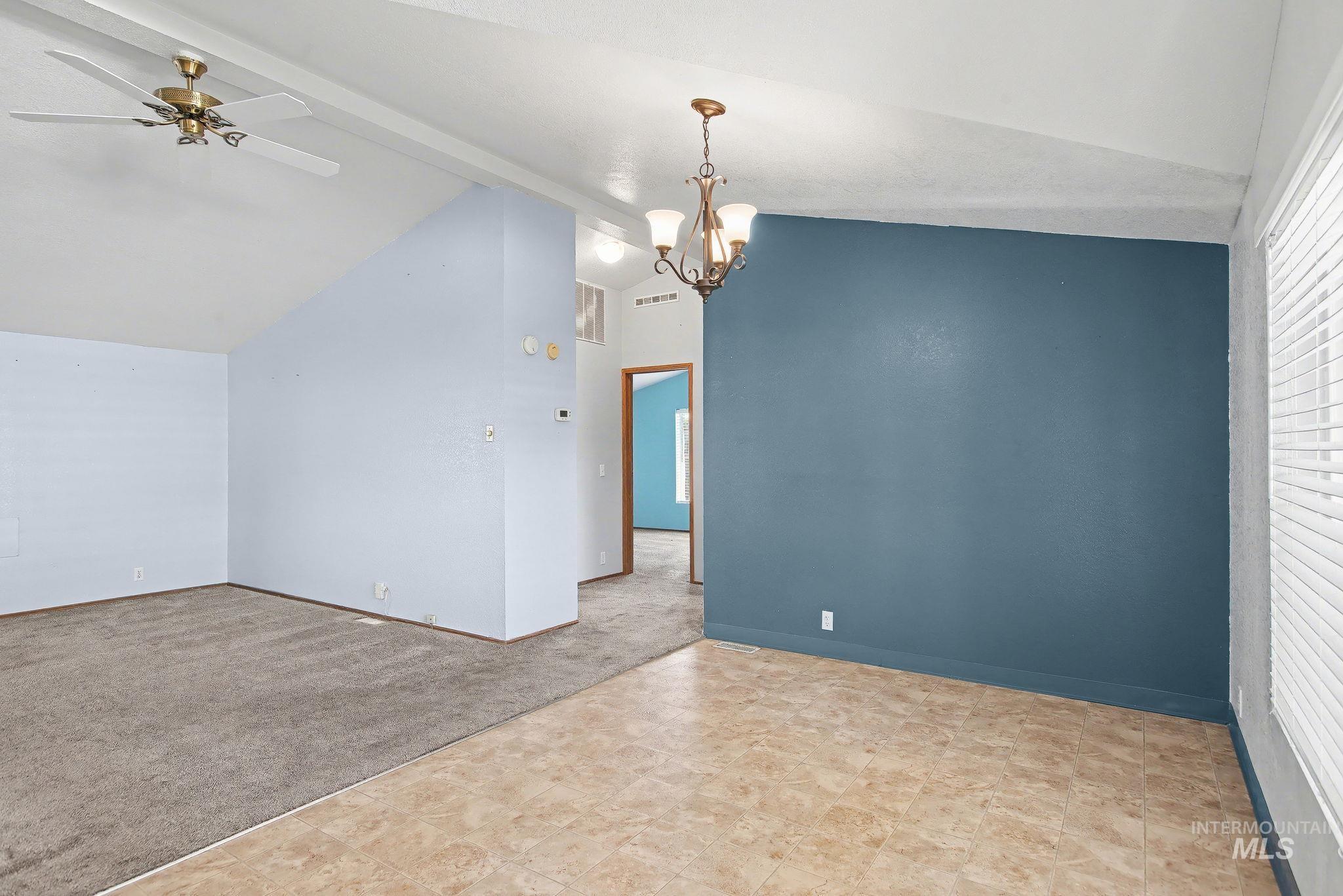 1430 Chestnut St, Clarkston, Washington 99403, 3 Bedrooms, 2 Bathrooms, Residential For Sale, Price $129,900,MLS 98971304