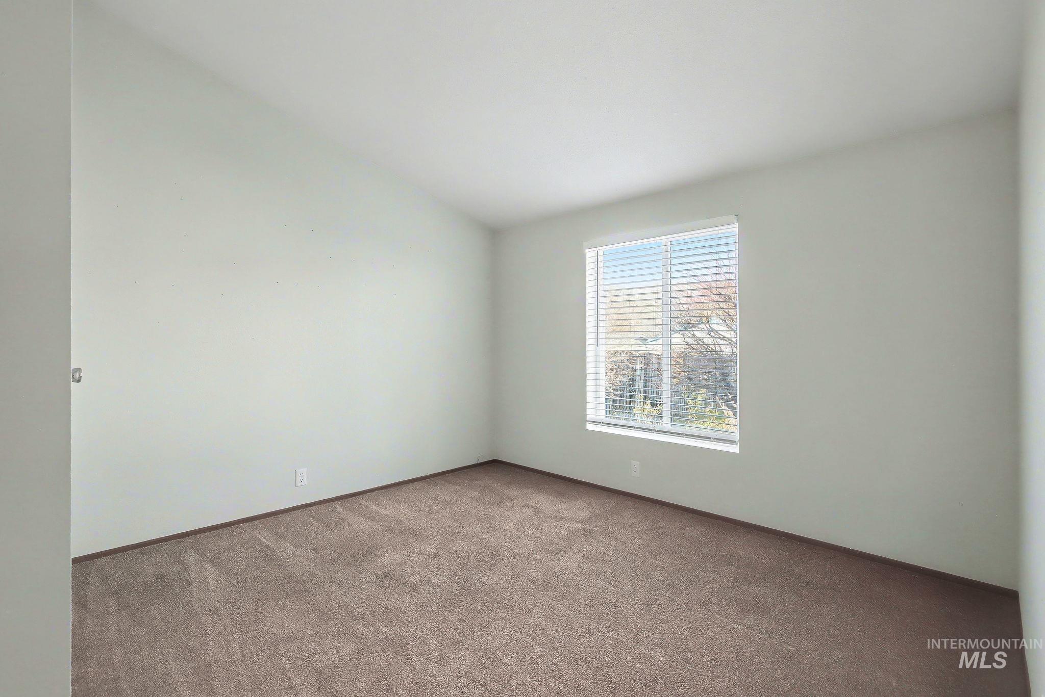 1430 Chestnut St, Clarkston, Washington 99403, 3 Bedrooms, 2 Bathrooms, Residential For Sale, Price $129,900,MLS 98971304