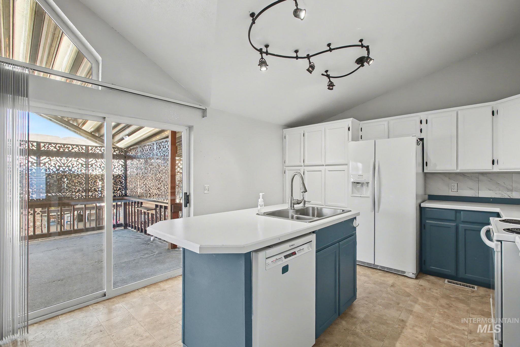 1430 Chestnut St, Clarkston, Washington 99403, 3 Bedrooms, 2 Bathrooms, Residential For Sale, Price $129,900,MLS 98971304