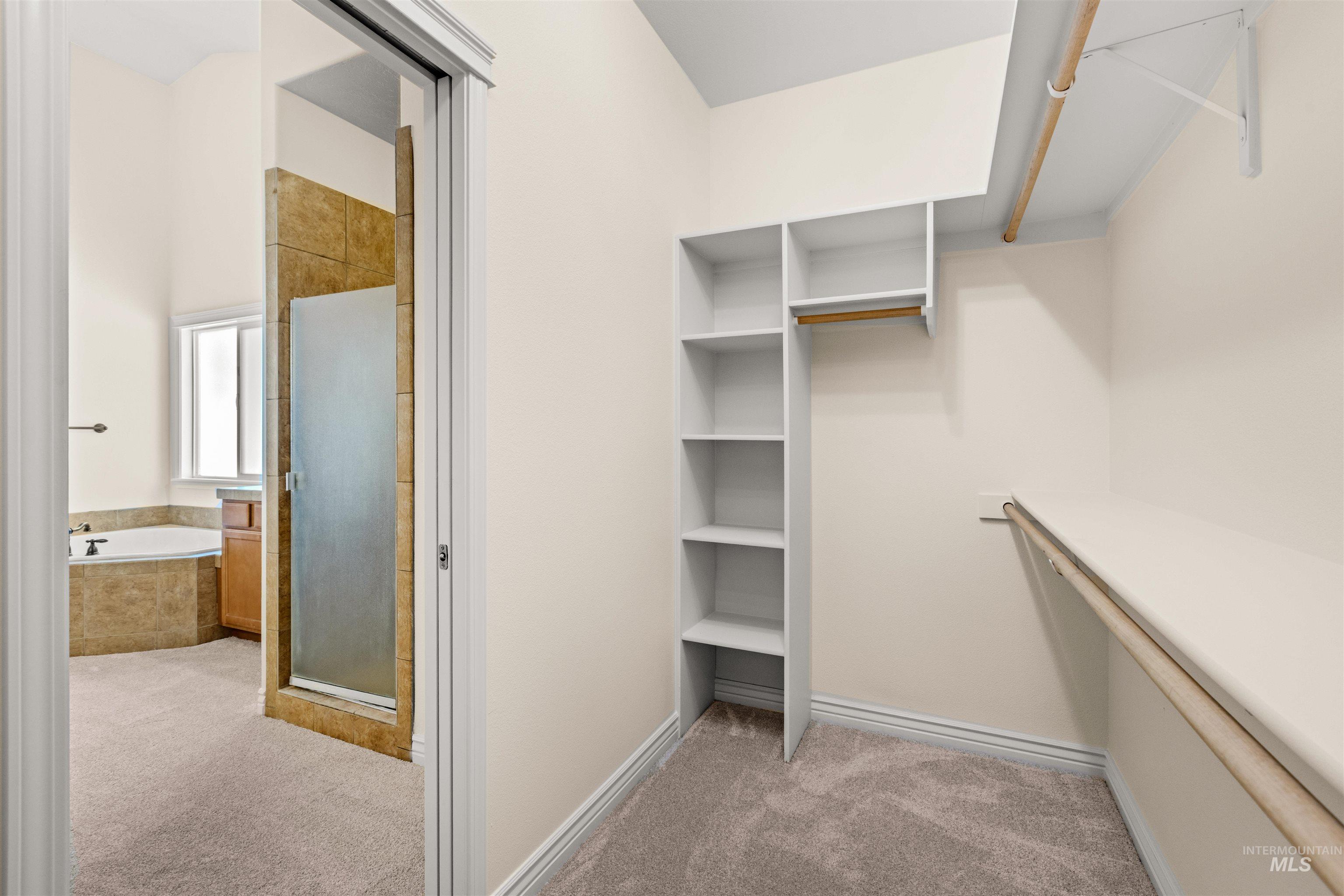 3827 S Lamone Way, Meridian, Florida 83642, 4 Bedrooms, 2.5 Bathrooms, Residential For Sale, Price $620,000,MLS 98971305