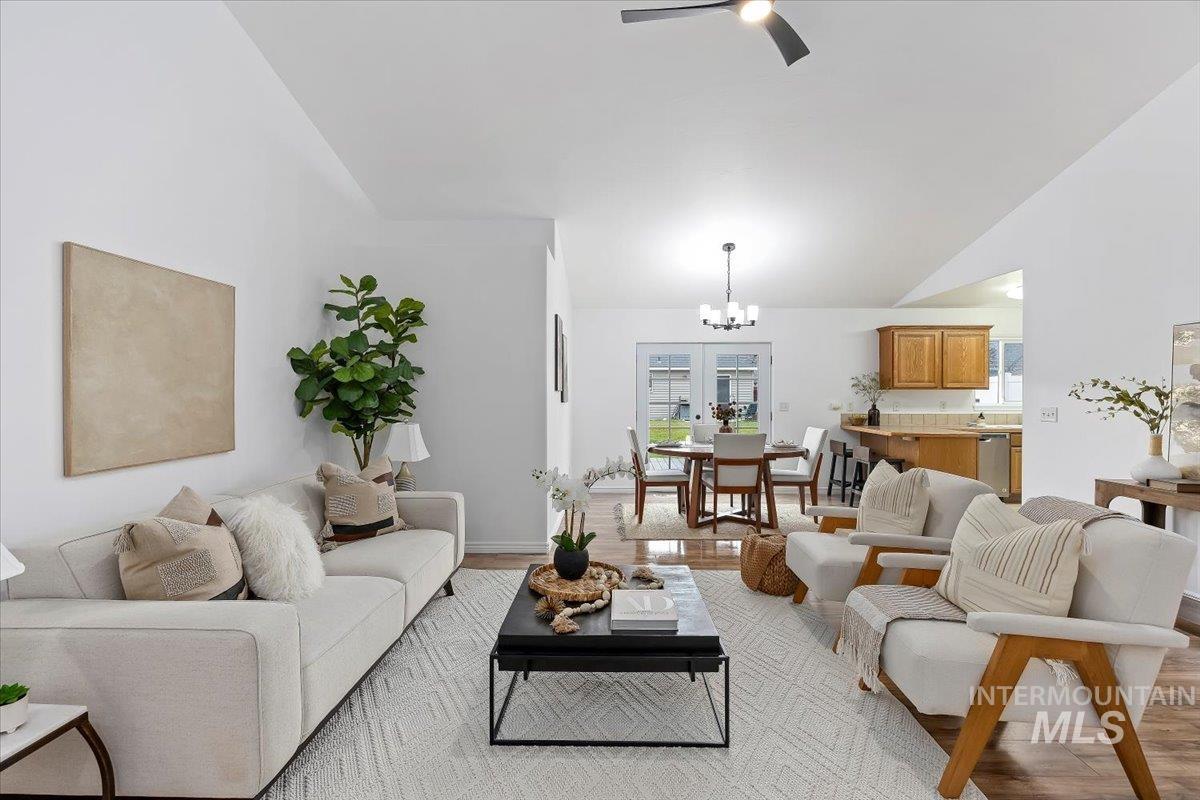 971 Caswell Ave W, Twin Falls, Idaho 83301, 3 Bedrooms, 2 Bathrooms, Residential For Sale, Price $349,900,MLS 98971307