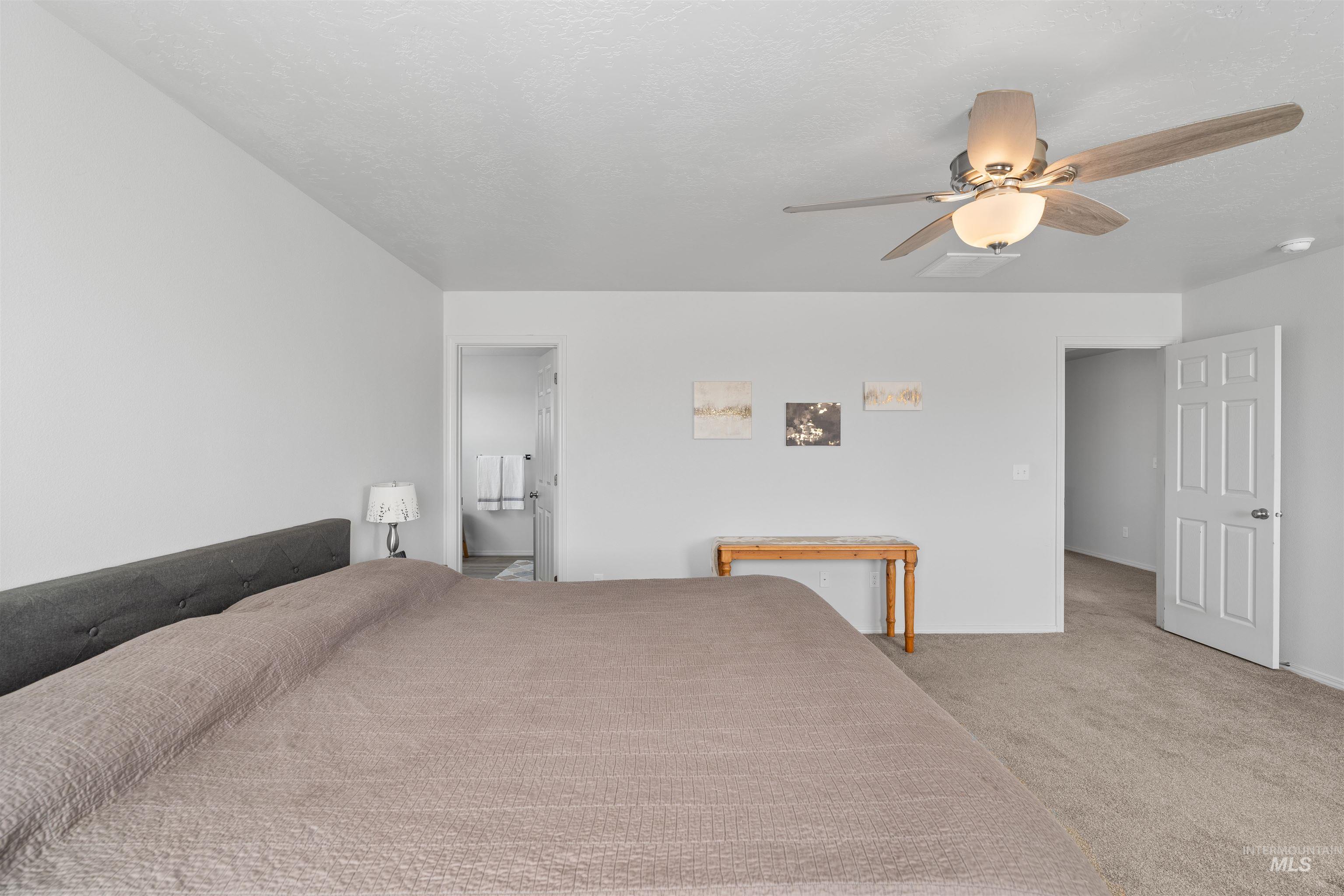 12731 Sondra St, Caldwell, Idaho 83607, 5 Bedrooms, 2.5 Bathrooms, Residential For Sale, Price $499,900,MLS 98971311