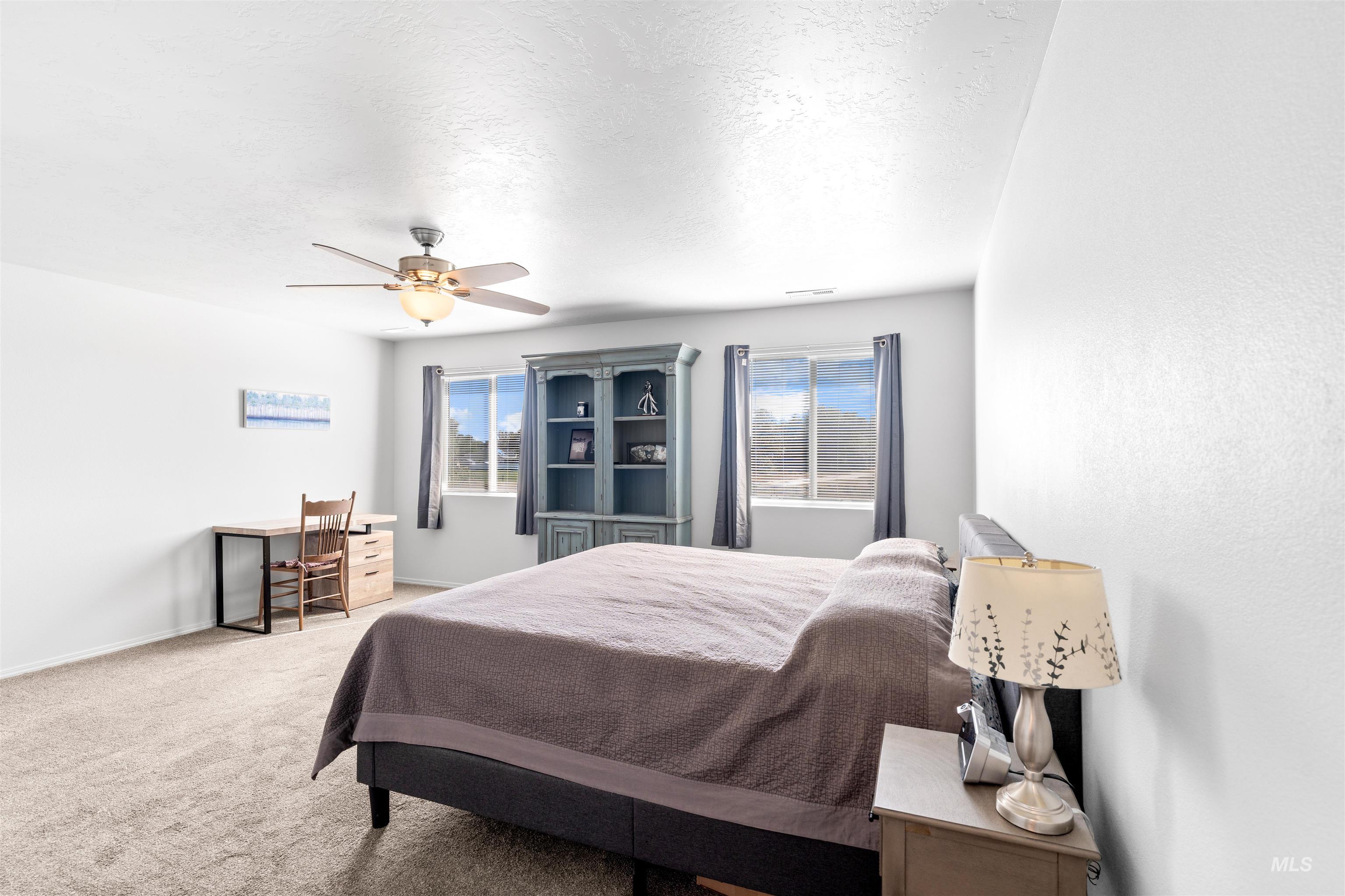 12731 Sondra St, Caldwell, Idaho 83607, 5 Bedrooms, 2.5 Bathrooms, Residential For Sale, Price $499,900,MLS 98971311