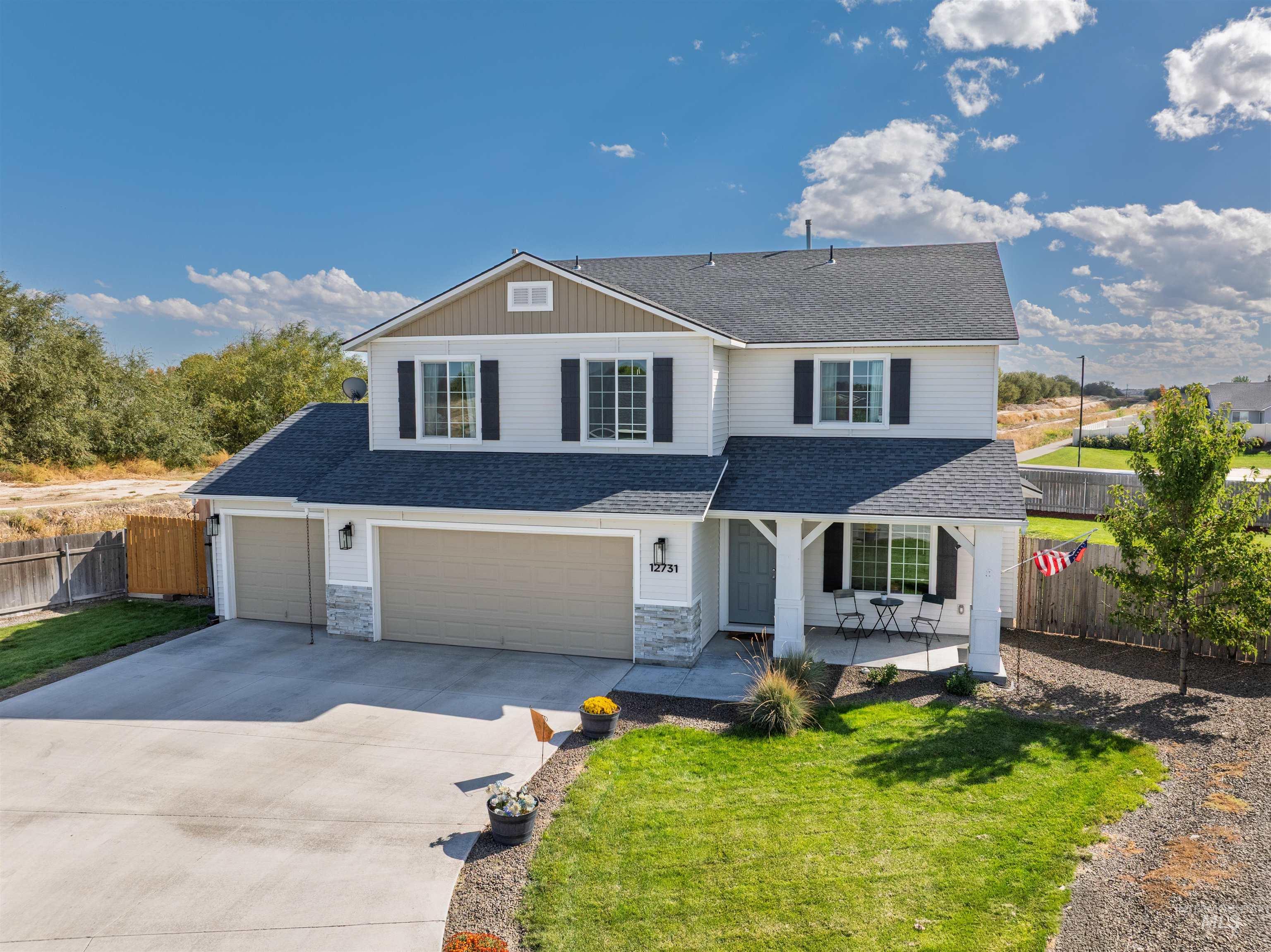 12731 Sondra St, Caldwell, Idaho 83607, 5 Bedrooms, 2.5 Bathrooms, Residential For Sale, Price $499,900,MLS 98971311