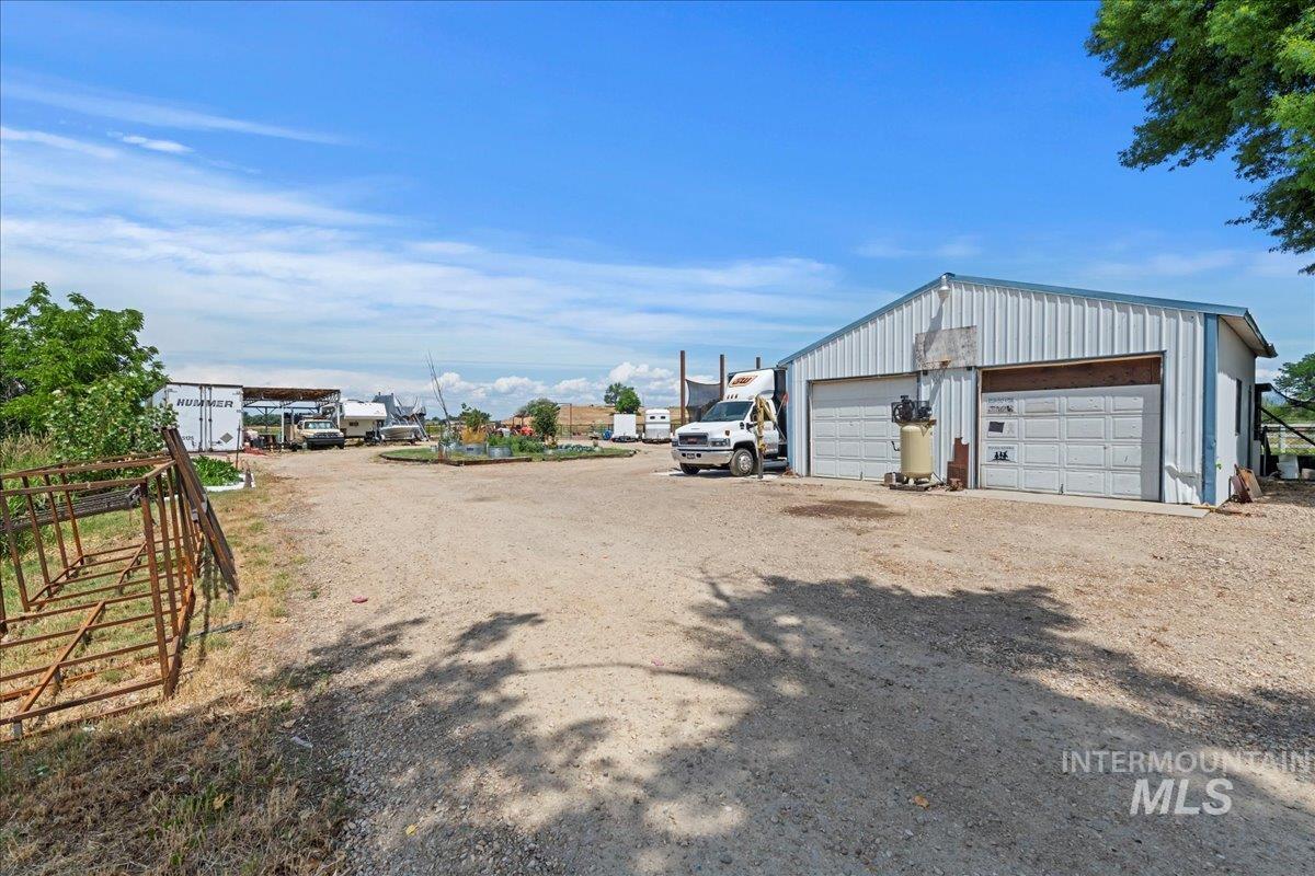 3 8th Street, Middleton, Idaho 83644, 3 Bedrooms, 2 Bathrooms, Residential For Sale, Price $610,000,MLS 98971312