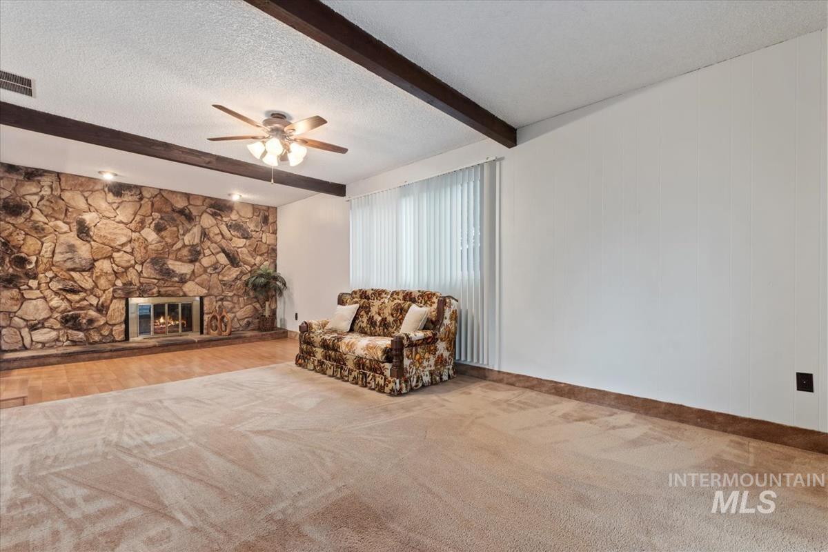 4921 N Sunderland Dr., Boise, Idaho 83704, 3 Bedrooms, 2 Bathrooms, Residential For Sale, Price $445,900,MLS 98971314