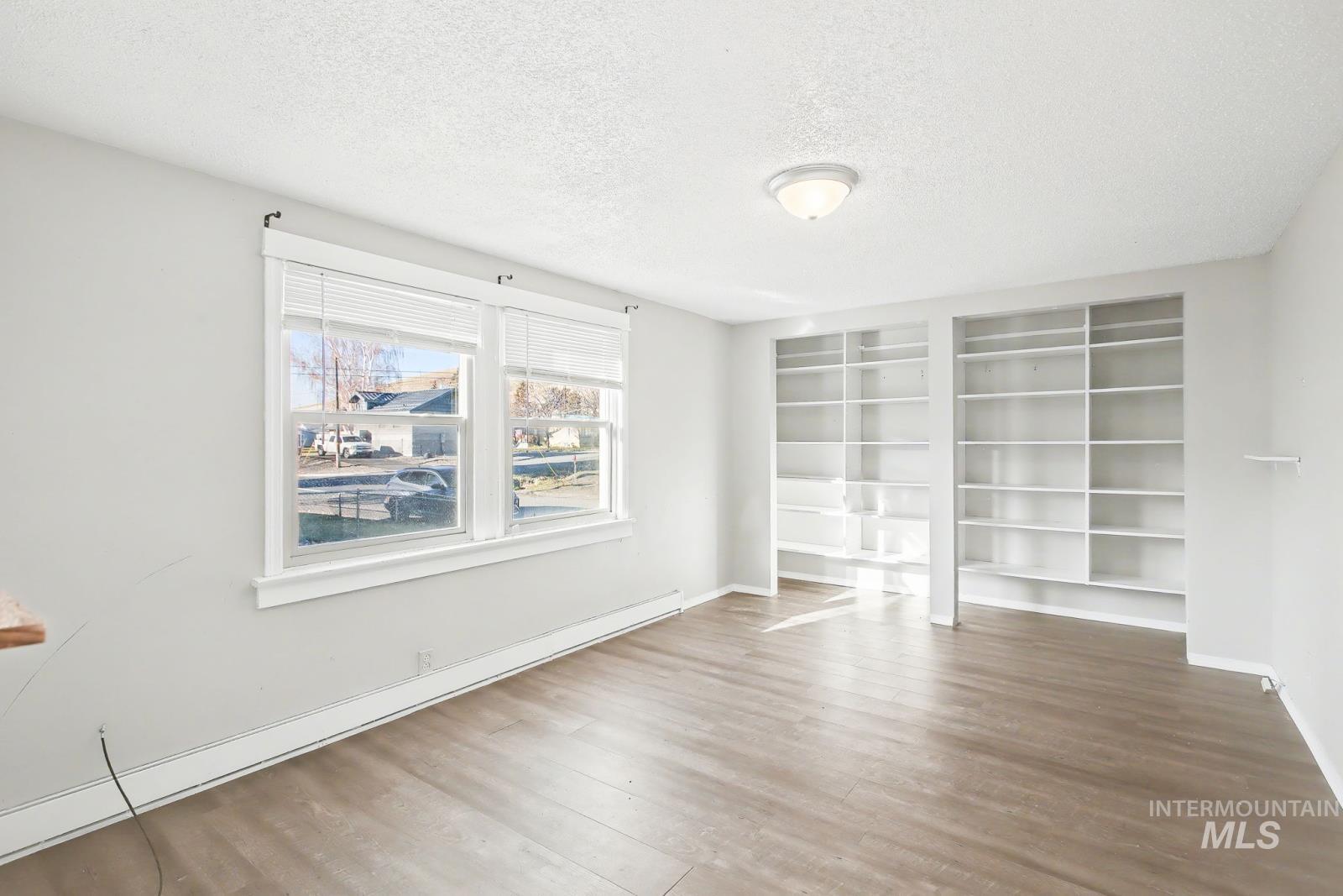 1830 Columbia Street, Pomeroy, Washington 99347, 3 Bedrooms, 1 Bathroom, Residential For Sale, Price $205,000,MLS 98971315