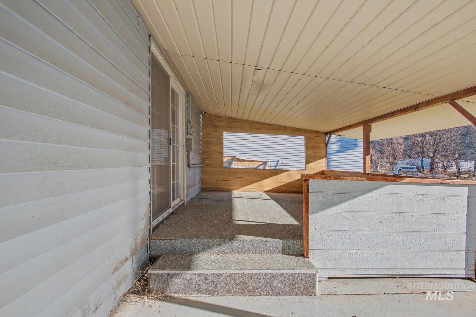 1830 Columbia Street, Pomeroy, Washington 99347, 3 Bedrooms, 1 Bathroom, Residential For Sale, Price $205,000,MLS 98971315