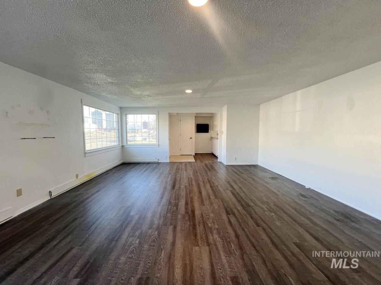 1830 Columbia Street, Pomeroy, Washington 99347, 3 Bedrooms, 1 Bathroom, Residential For Sale, Price $215,000,MLS 98971315