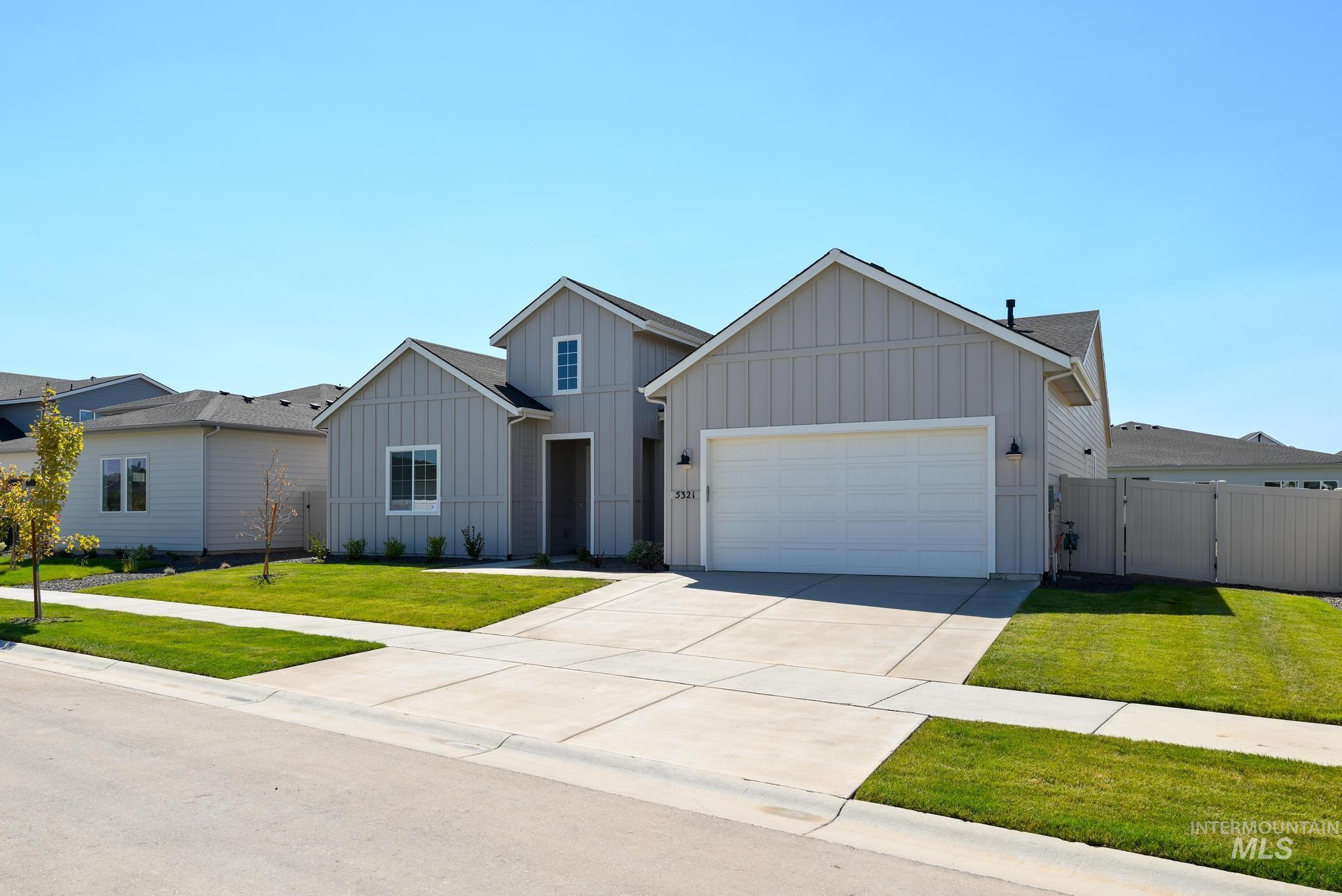 5321 W River Oaks Dr, Meridian, Idaho 83646, 4 Bedrooms, 3 Bathrooms, Residential For Sale, Price $689,000,MLS 98971316