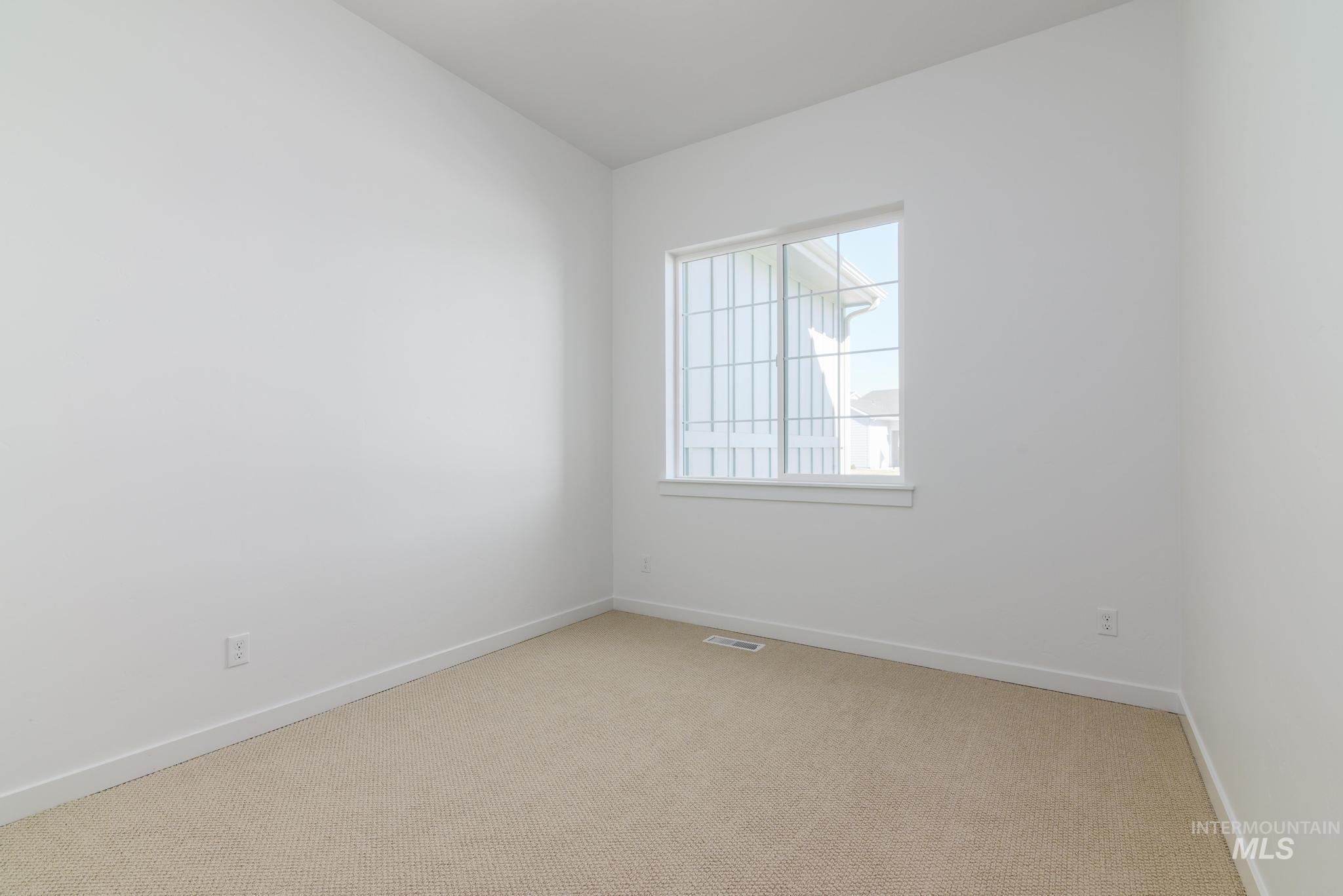 5321 W River Oaks Dr, Meridian, Idaho 83646, 4 Bedrooms, 3 Bathrooms, Residential For Sale, Price $689,000,MLS 98971316