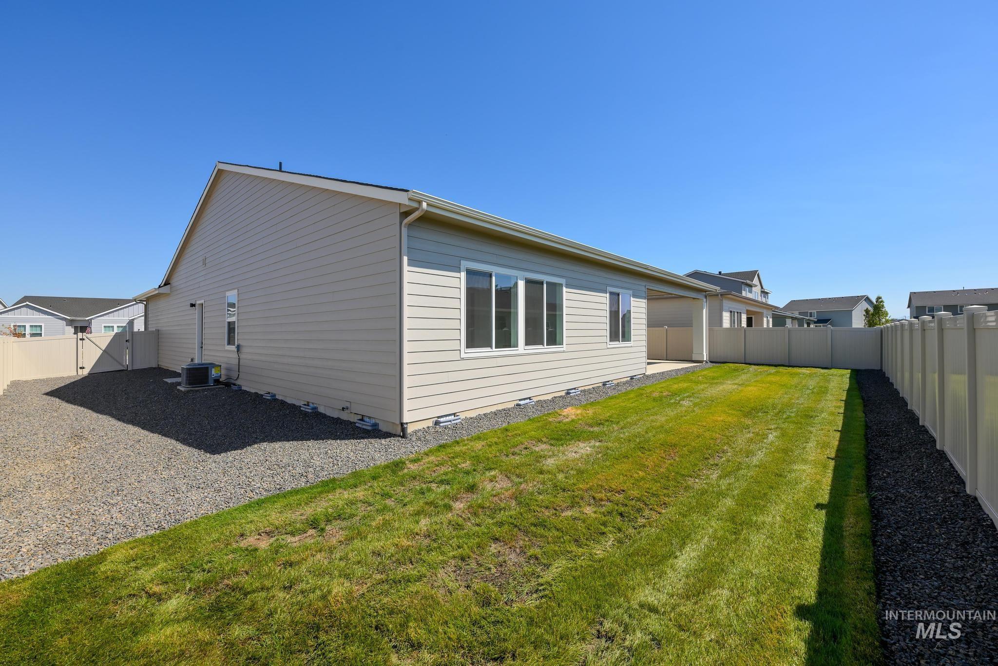 5321 W River Oaks Dr, Meridian, Idaho 83646, 4 Bedrooms, 3 Bathrooms, Residential For Sale, Price $689,000,MLS 98971316