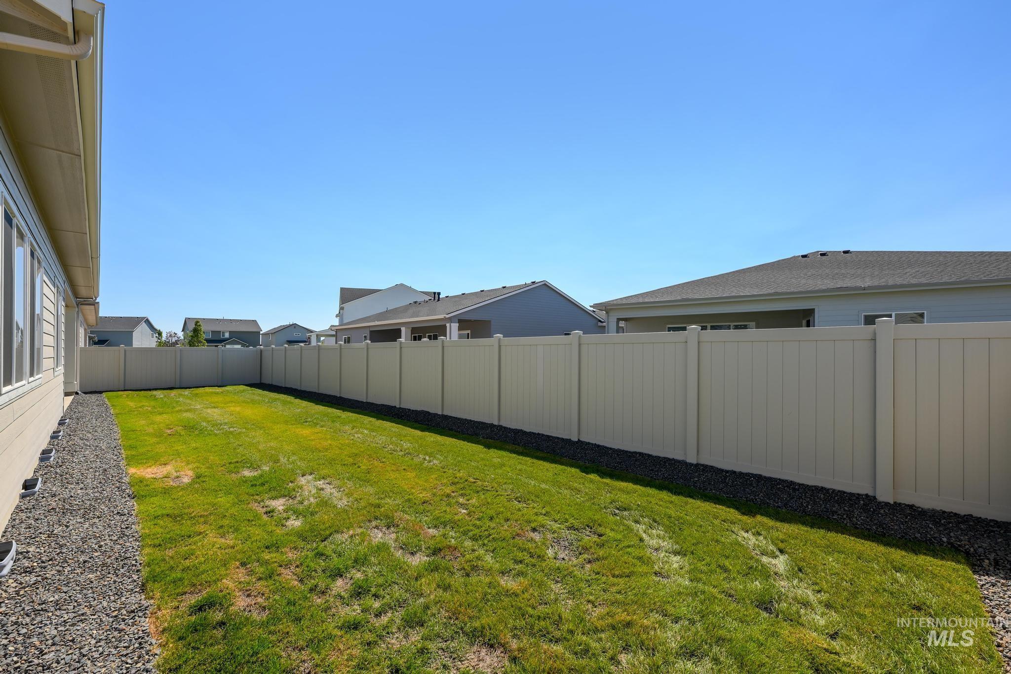 5321 W River Oaks Dr, Meridian, Idaho 83646, 4 Bedrooms, 3 Bathrooms, Residential For Sale, Price $689,000,MLS 98971316