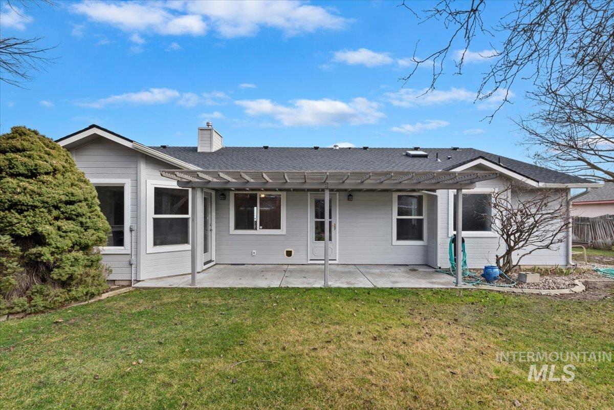 177 S Duke Avenue, Eagle, Idaho 83616, 3 Bedrooms, 2 Bathrooms, Residential For Sale, Price $560,000,MLS 98971318