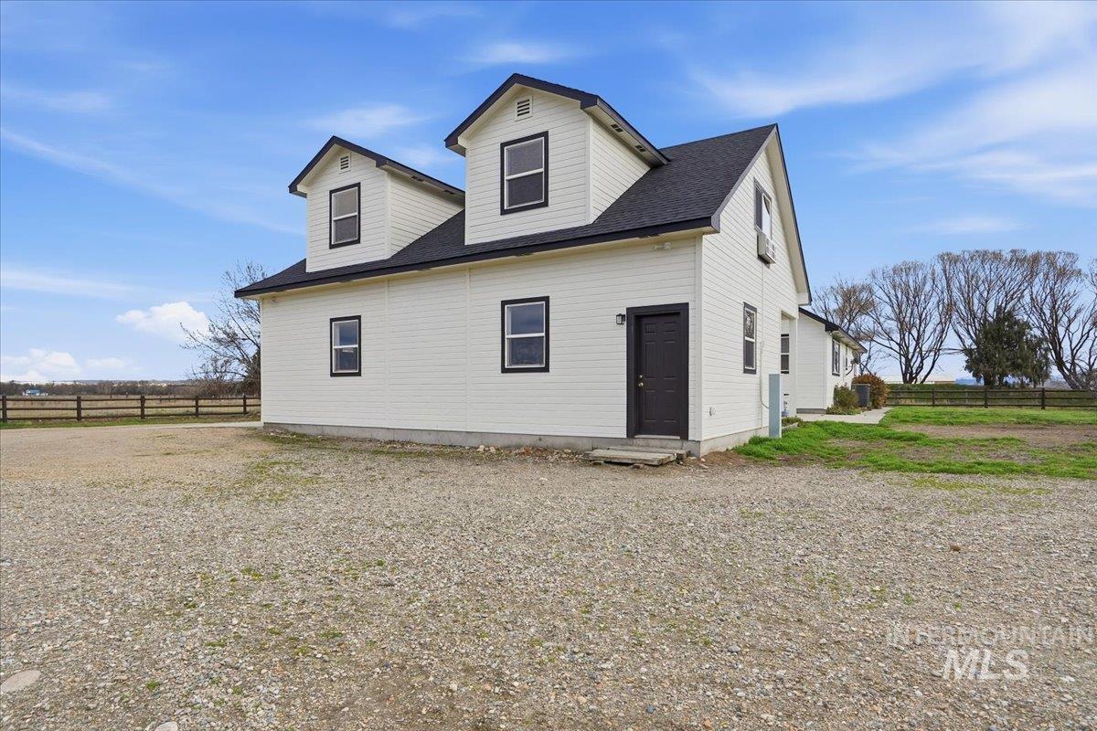 1415 Morehouse, Emmett, Idaho 83617, 3 Bedrooms, 2 Bathrooms, Residential For Sale, Price $799,000,MLS 98971319
